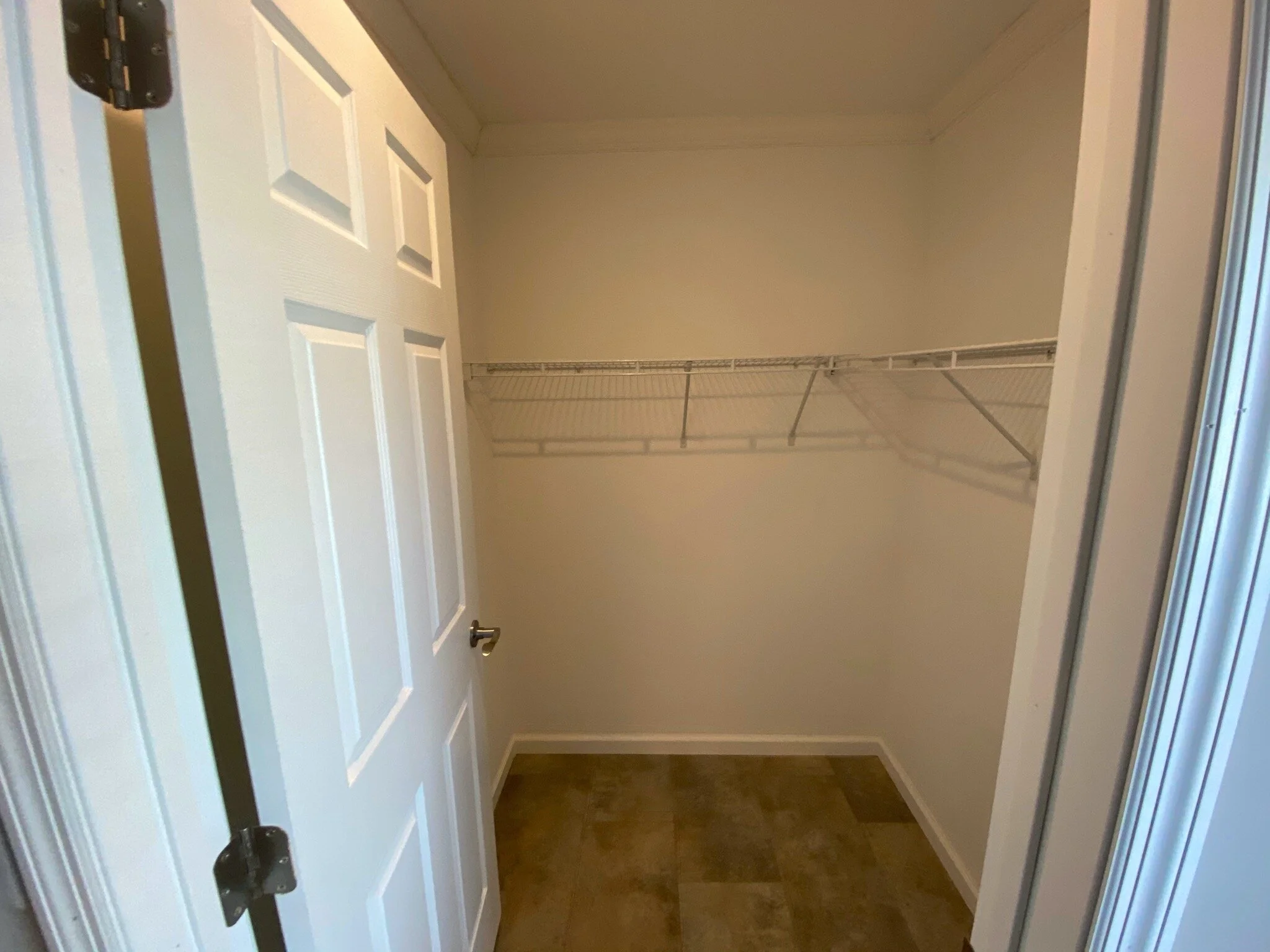 106 Glenridge Drive - 14 of 19.jpeg