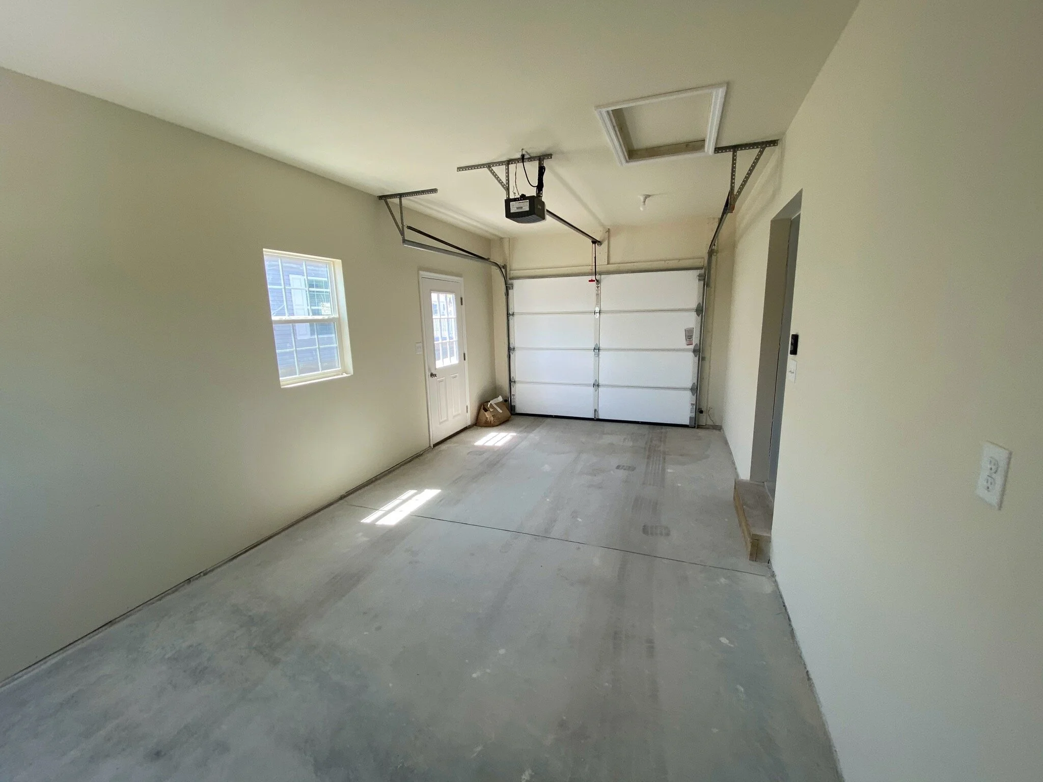 106 Glenridge Drive - 17 of 19.jpeg