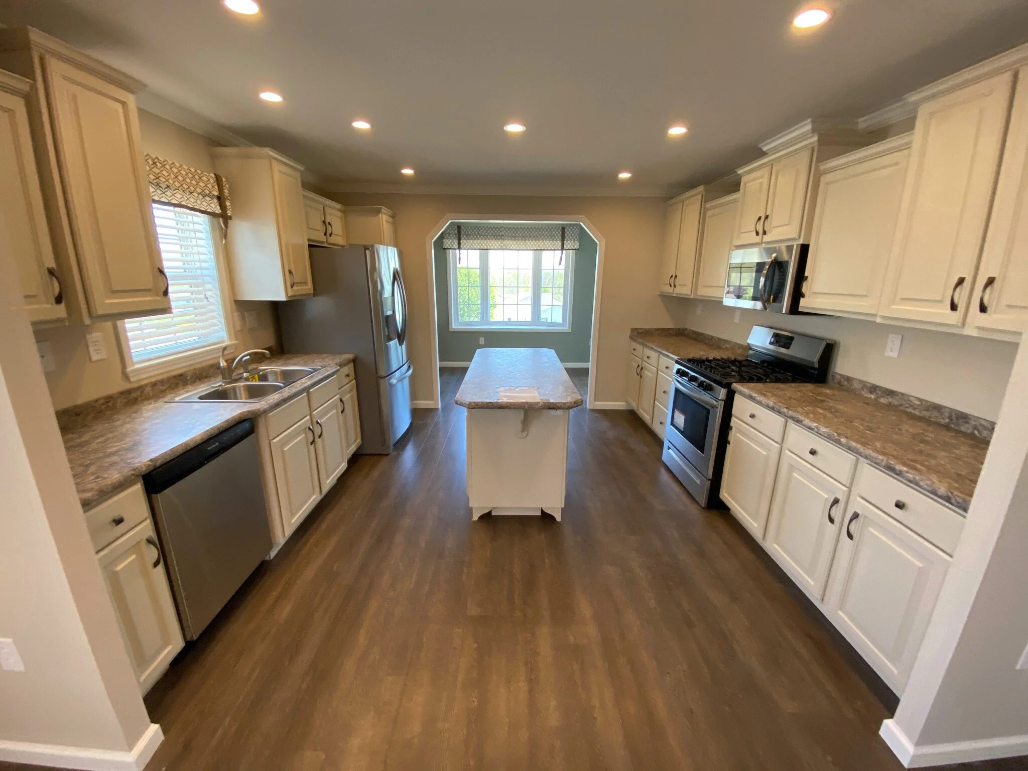 110 Glenridge Drive - 12 of 19.jpeg