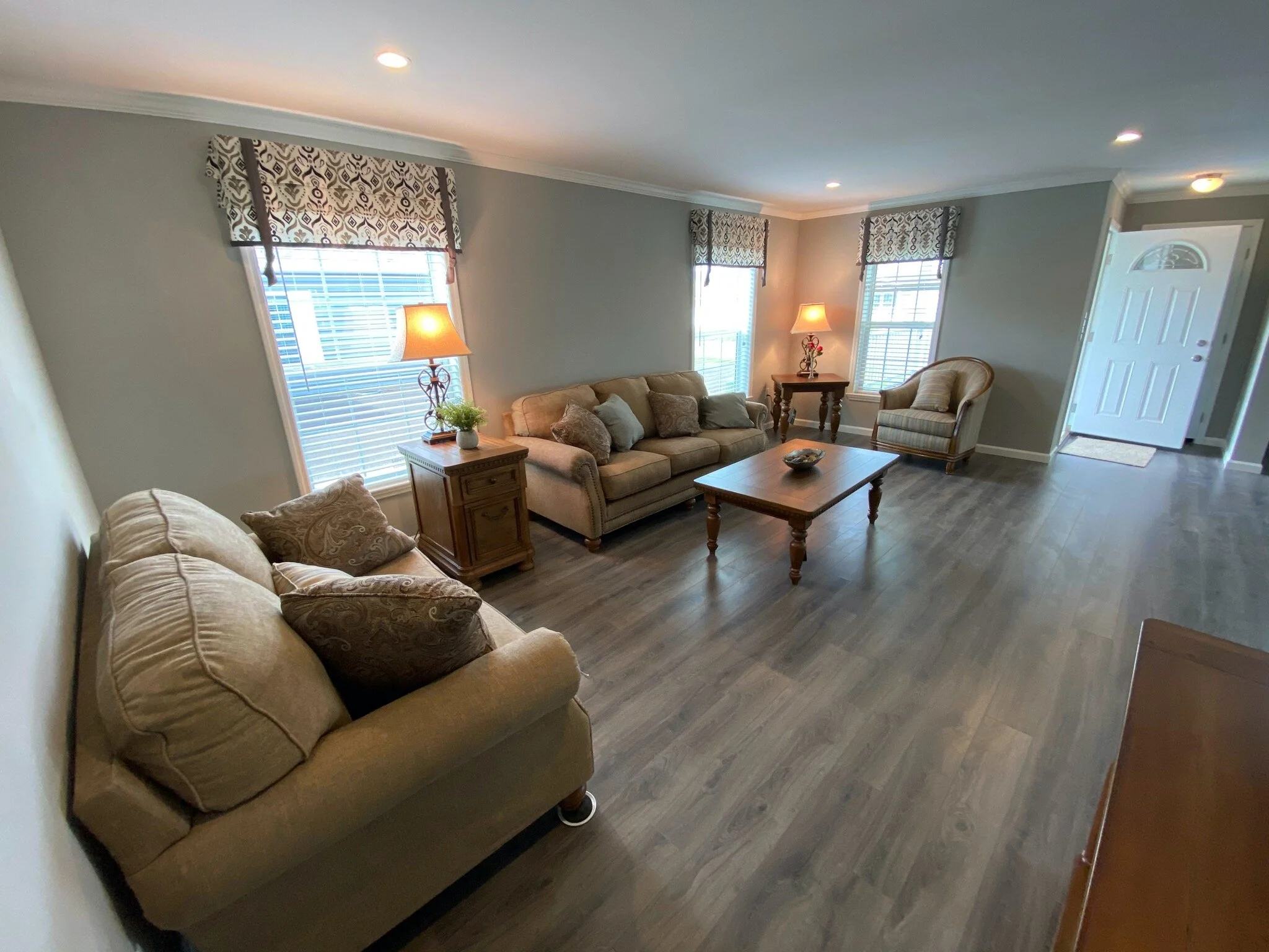 164 Glenridge Drive - 16 of 16.jpeg