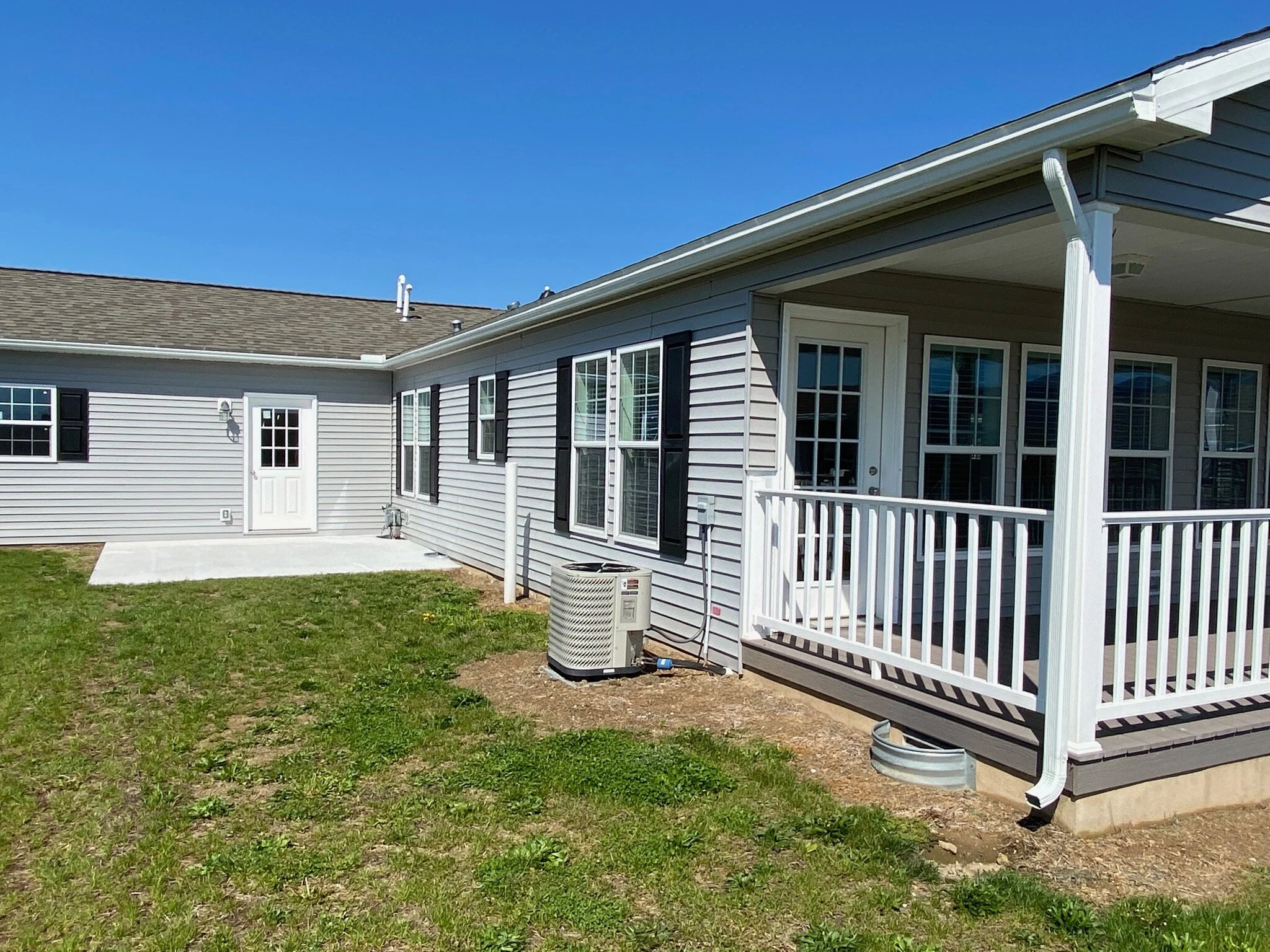 167 Glenridge Drive - 11 of 15.jpeg