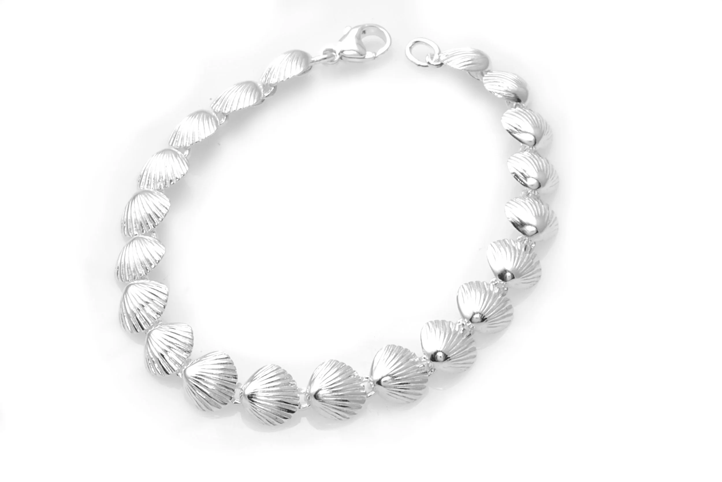 mini scallop brac.JPG