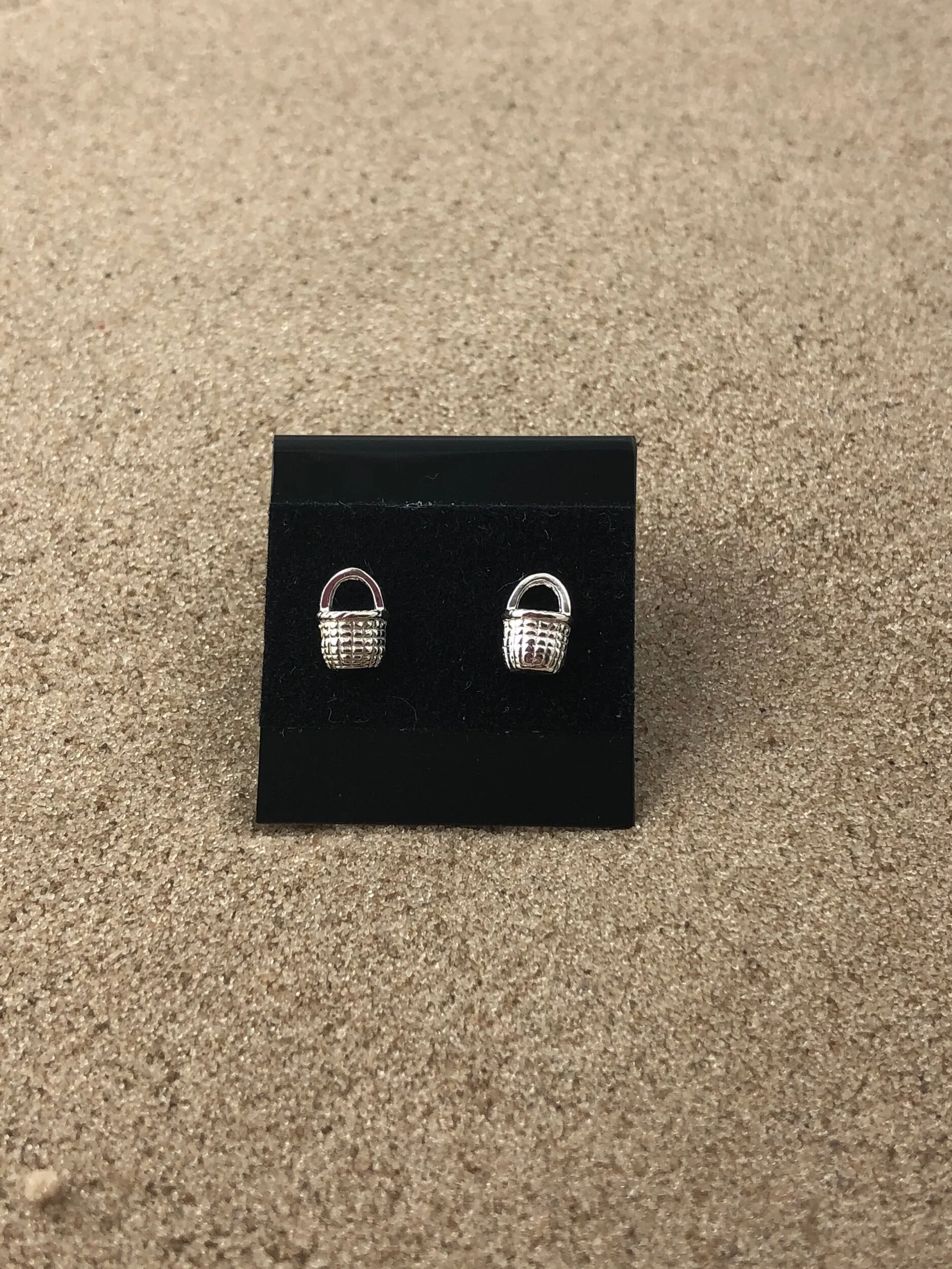 3C89AEE4-2552-4A14-A192-2E86742C9F1E