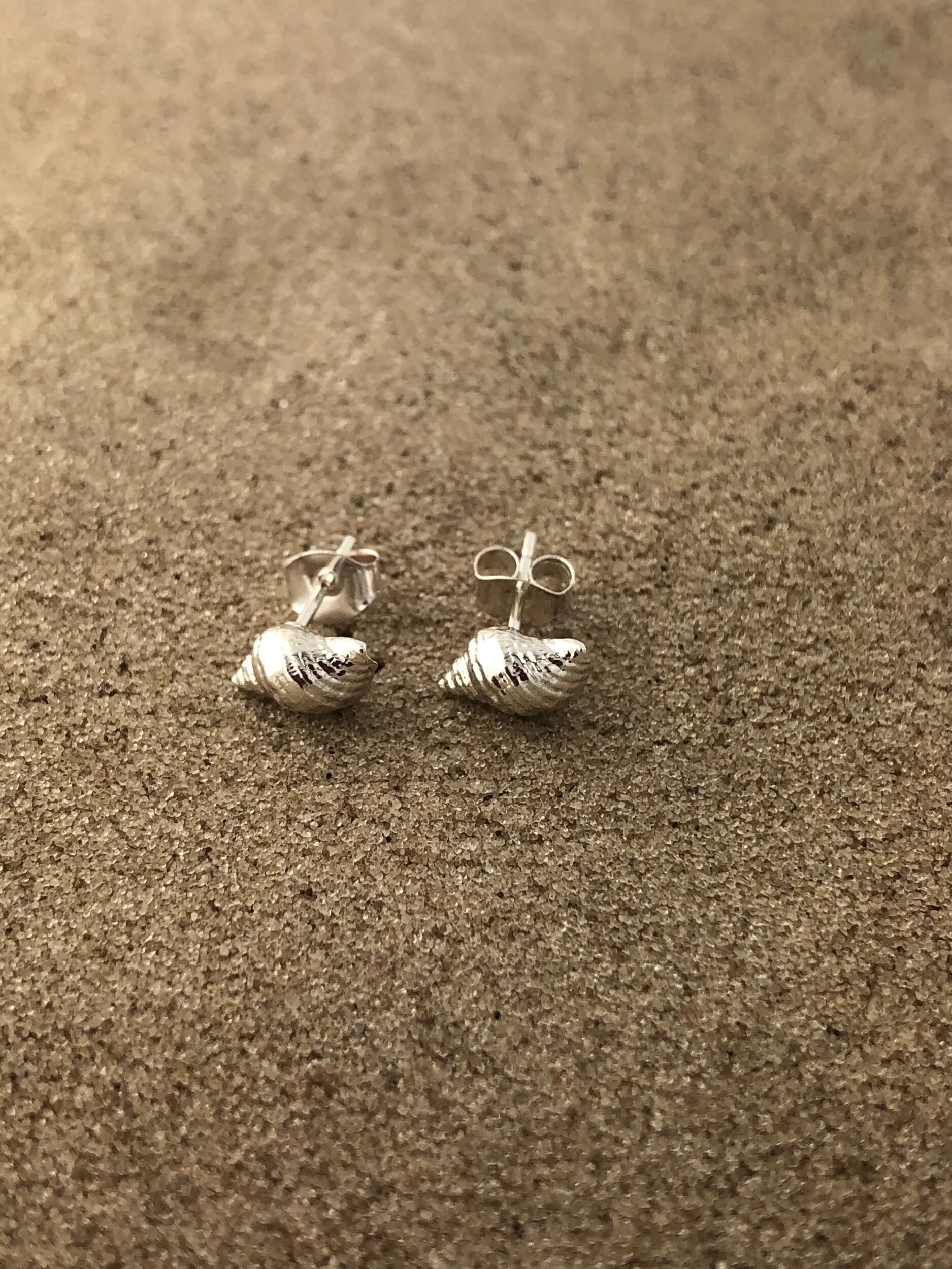 B5943961-13C9-486E-946A-509A58572C6F