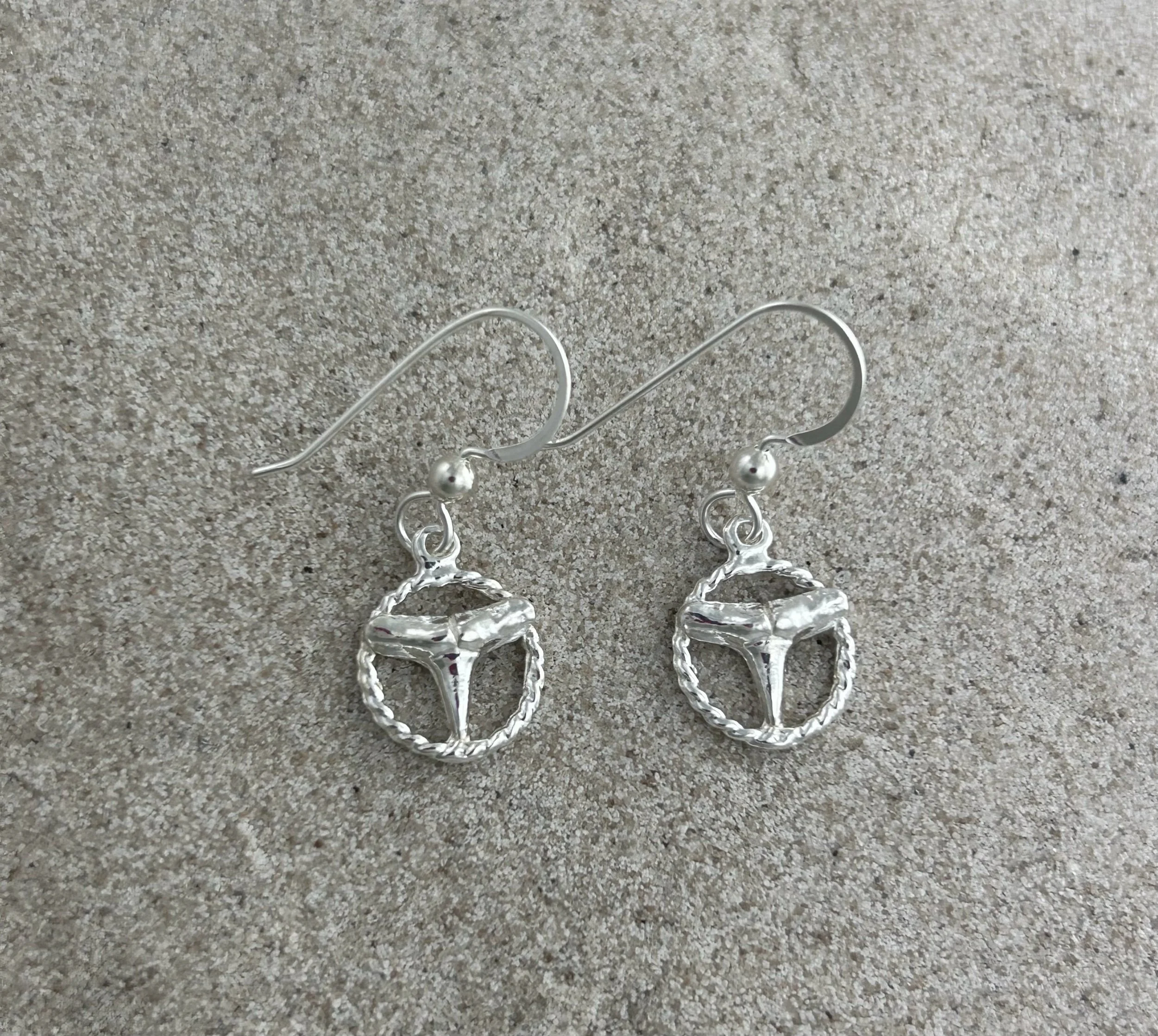 Circle Shark's Tooth