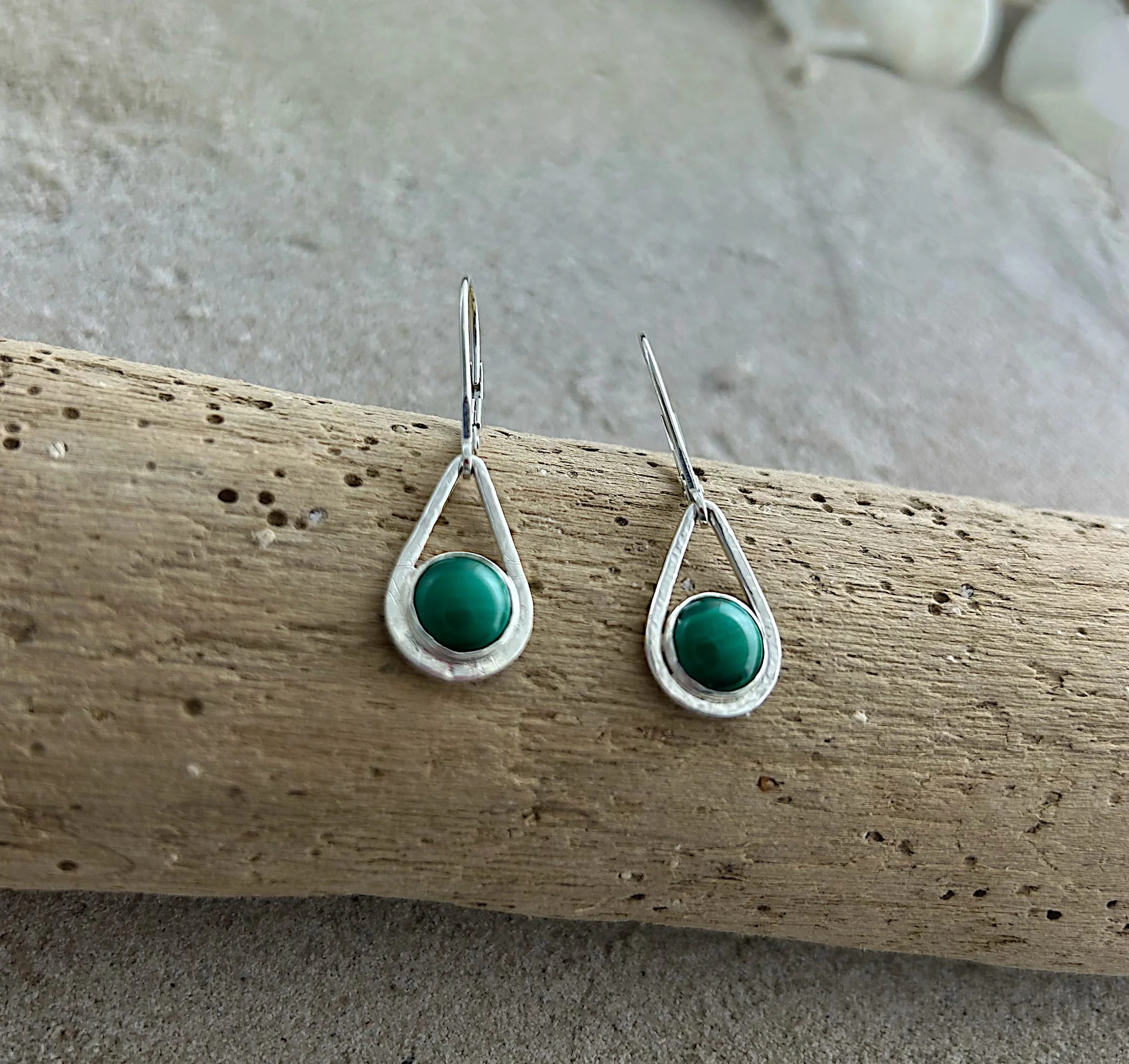 Malachite raindrops1.jpg