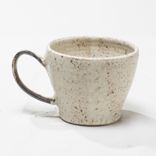 luna-collection-gina-desantis-ceramics-mug.jpg