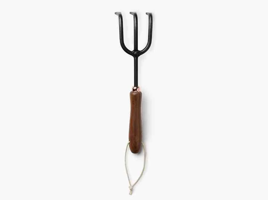Cultivator_01_900x674_a4a4a4fd-985f-456e-8519-a612971af35d.jpg