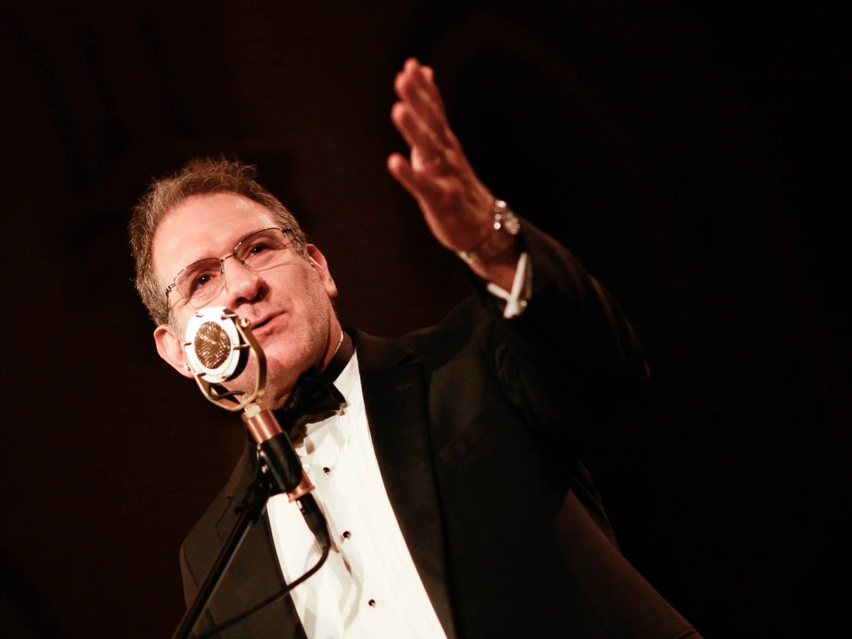 A Fake Radio Workshop! A 4-Week Deep Dive into Old-Time Radio