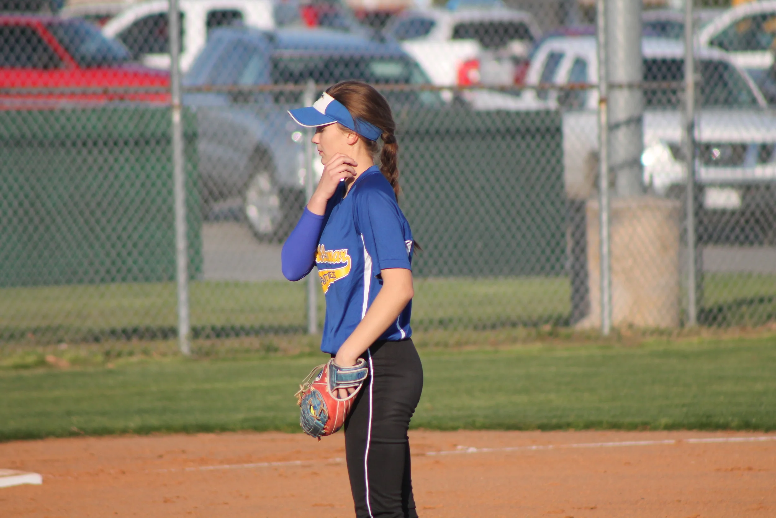 Reagan Richardson getting the signs from catcher Bailee Nickerson during the game Friday night.