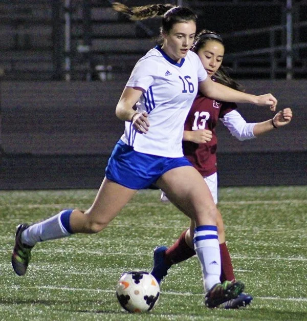 Abbie Fischer (photo by Lynn English)