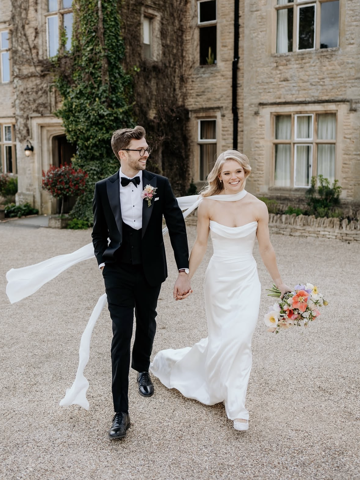bridal-makeup-hair-cotswolds-midlands-warwickshire-24.PNG