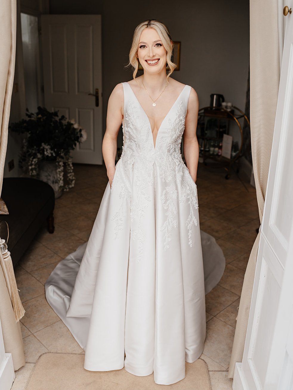 bridal-makeup-hair-cotswolds-midlands-warwickshire-32.JPG