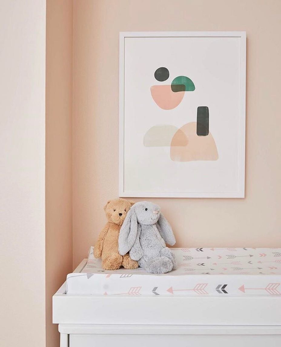 interior: @nicolegibbonsstyle | home: @elizablank