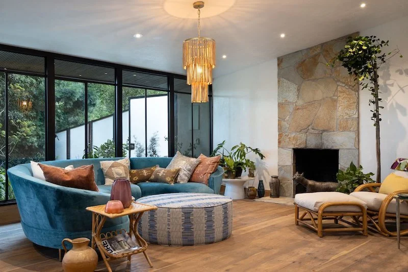 Living+Room_1+-+After+-+9001+Wonderland+Park.jpeg