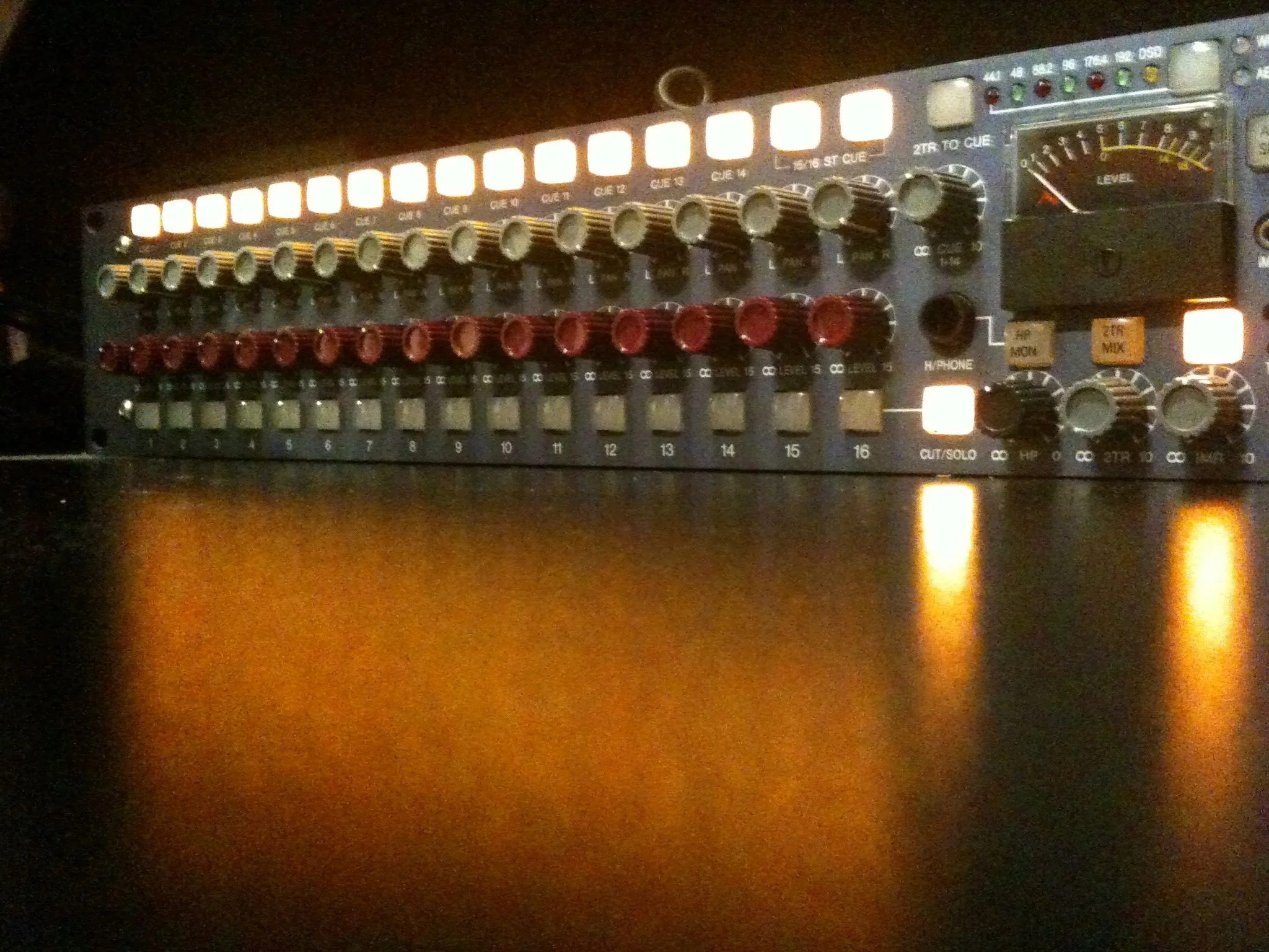 Neve 8816.jpg