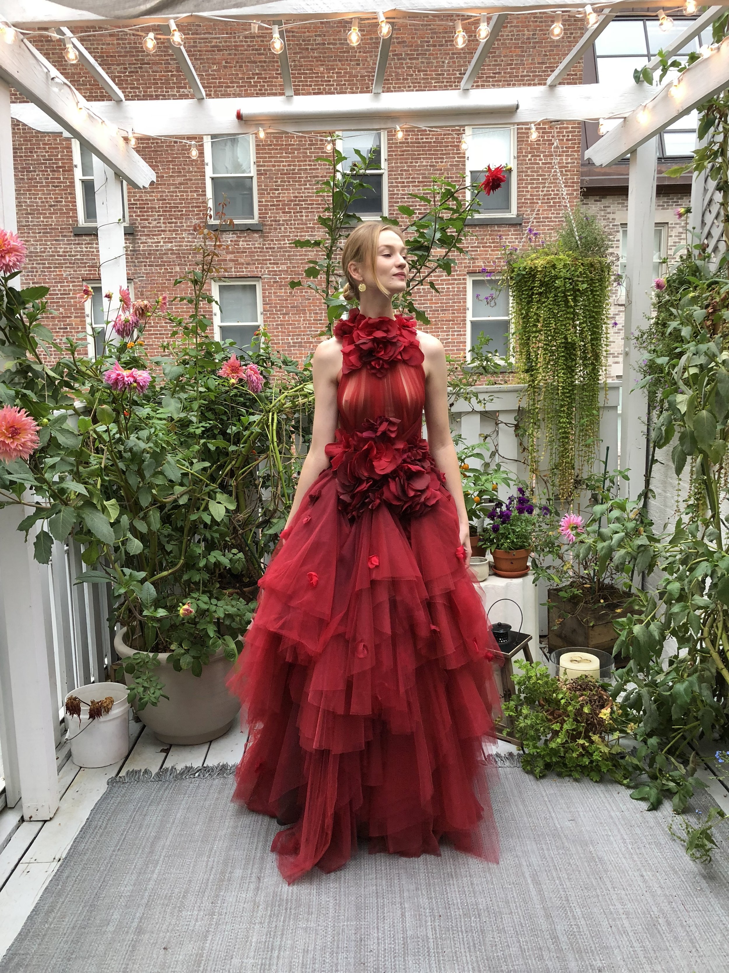  The impossibly tall and gorgeous  Clara McSweeny , wearing a stunning  Marchesa  gown. 
