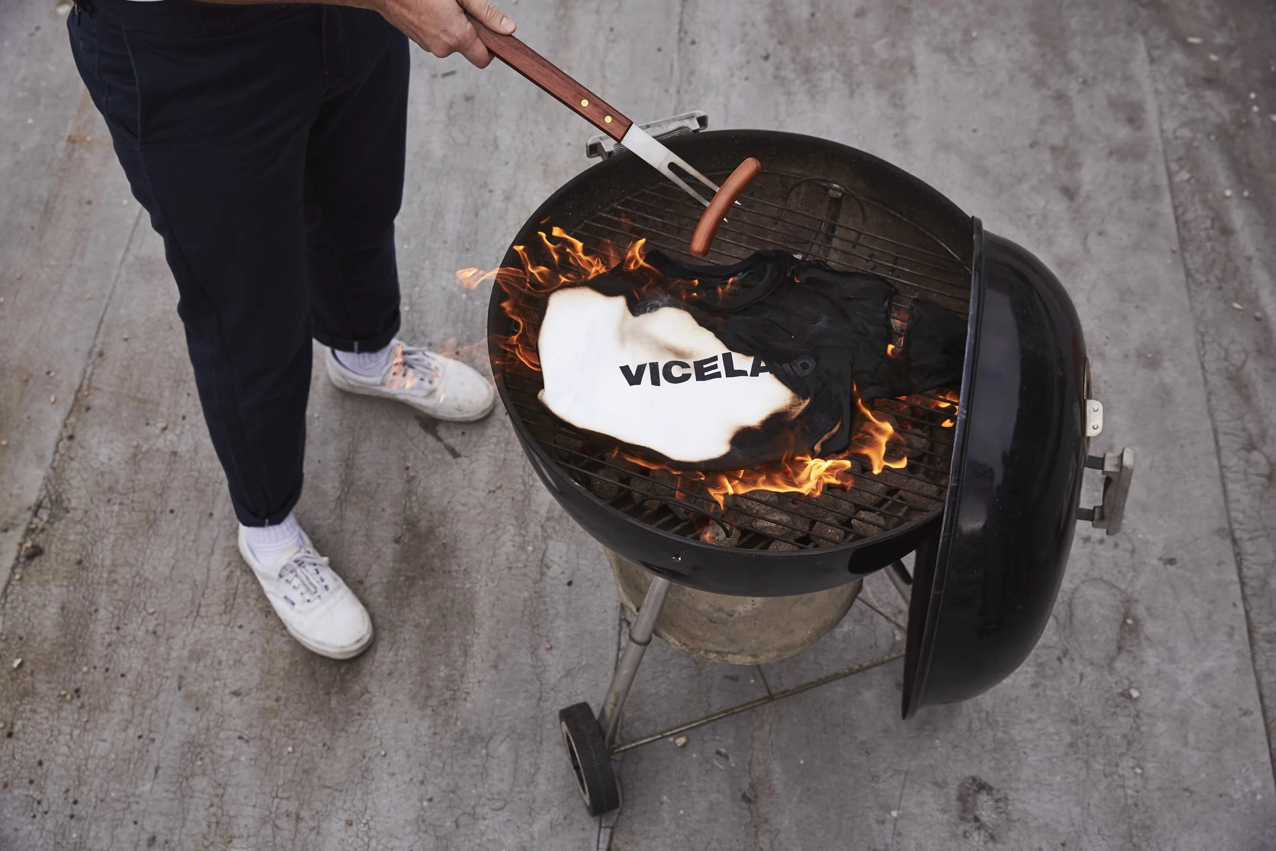20181212_LeviWalton_VICELAND_Merch_Shot6_BBQ_0496_R1.jpg
