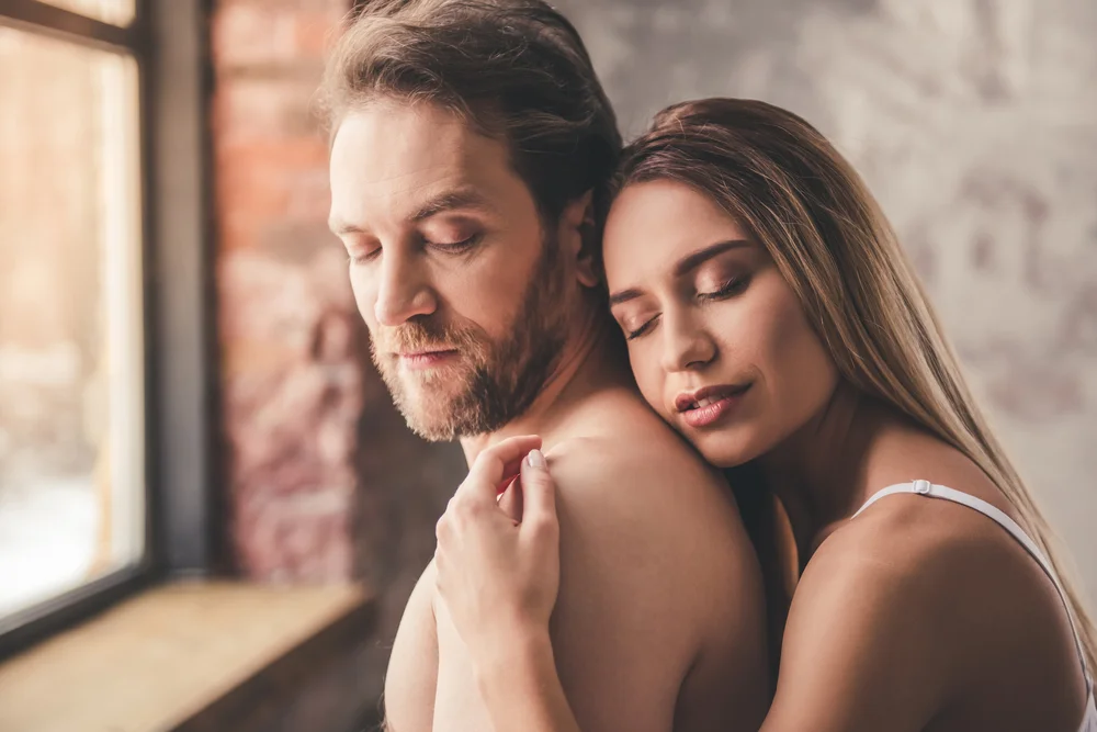 couple-in-love-ttc.jpg
