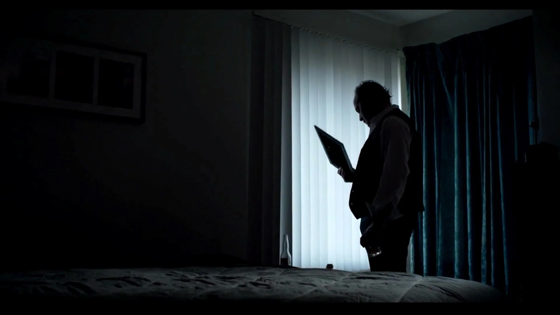 dim-light.jpg