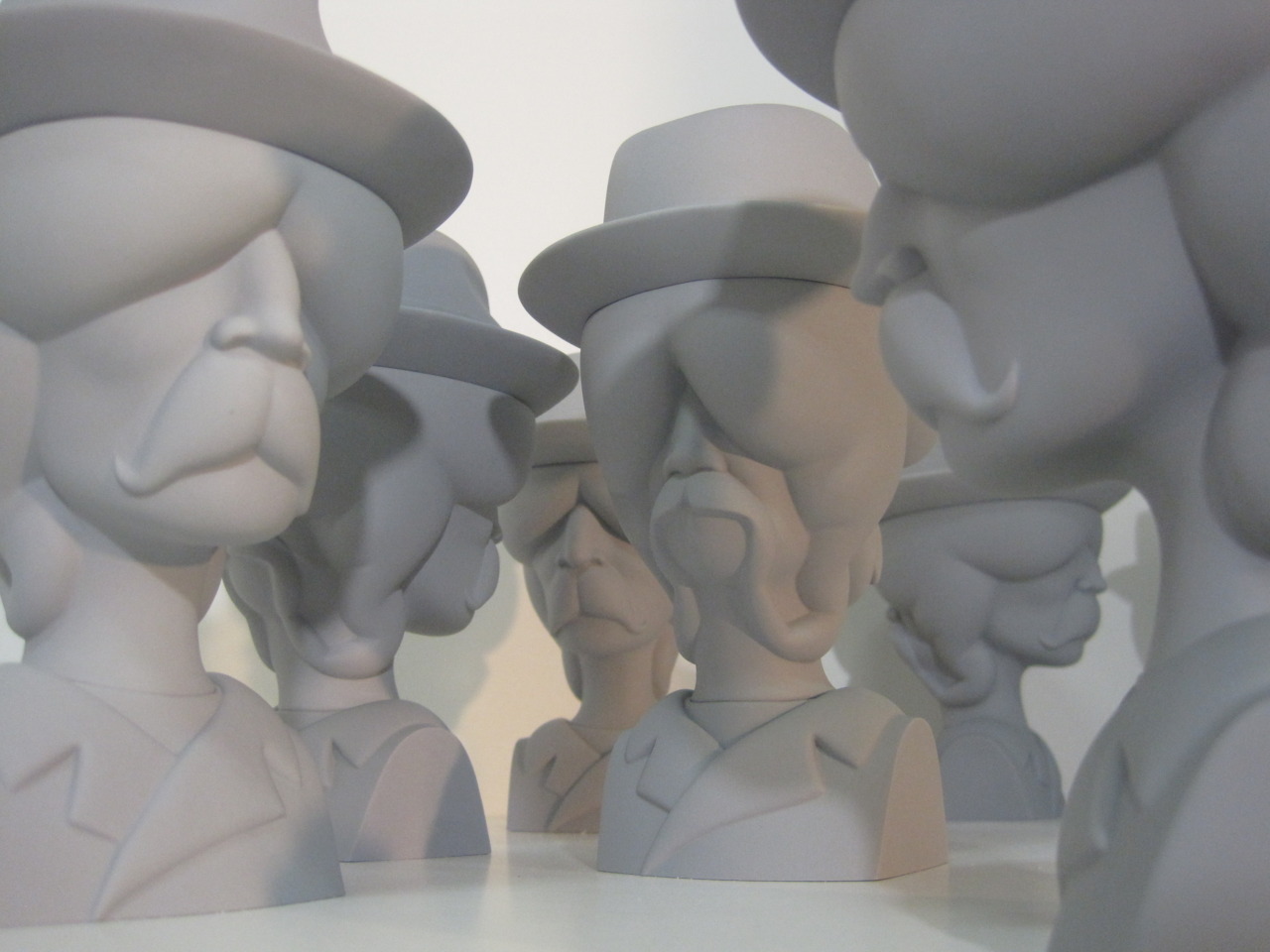 I present to you the castings of the GOD bust. This shot should give you a pretty good idea of what it looks like. The plan is to have three distinct colourways. Two of which will have additional parts. I’ll post more pictures when we have a painted sample of the first colourway.