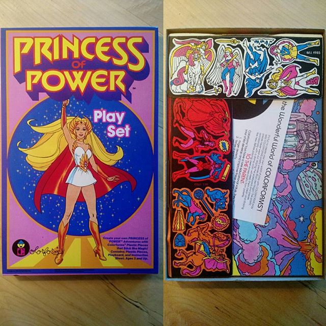 I got this for @tarakrebsart for her birthday a couple years ago. She kept recognizing the Princess of Power characters that I was getting through MOTUC, and we tracked it down to one of these old Colorforms Vinyl Play Sets. I found one still sealed 