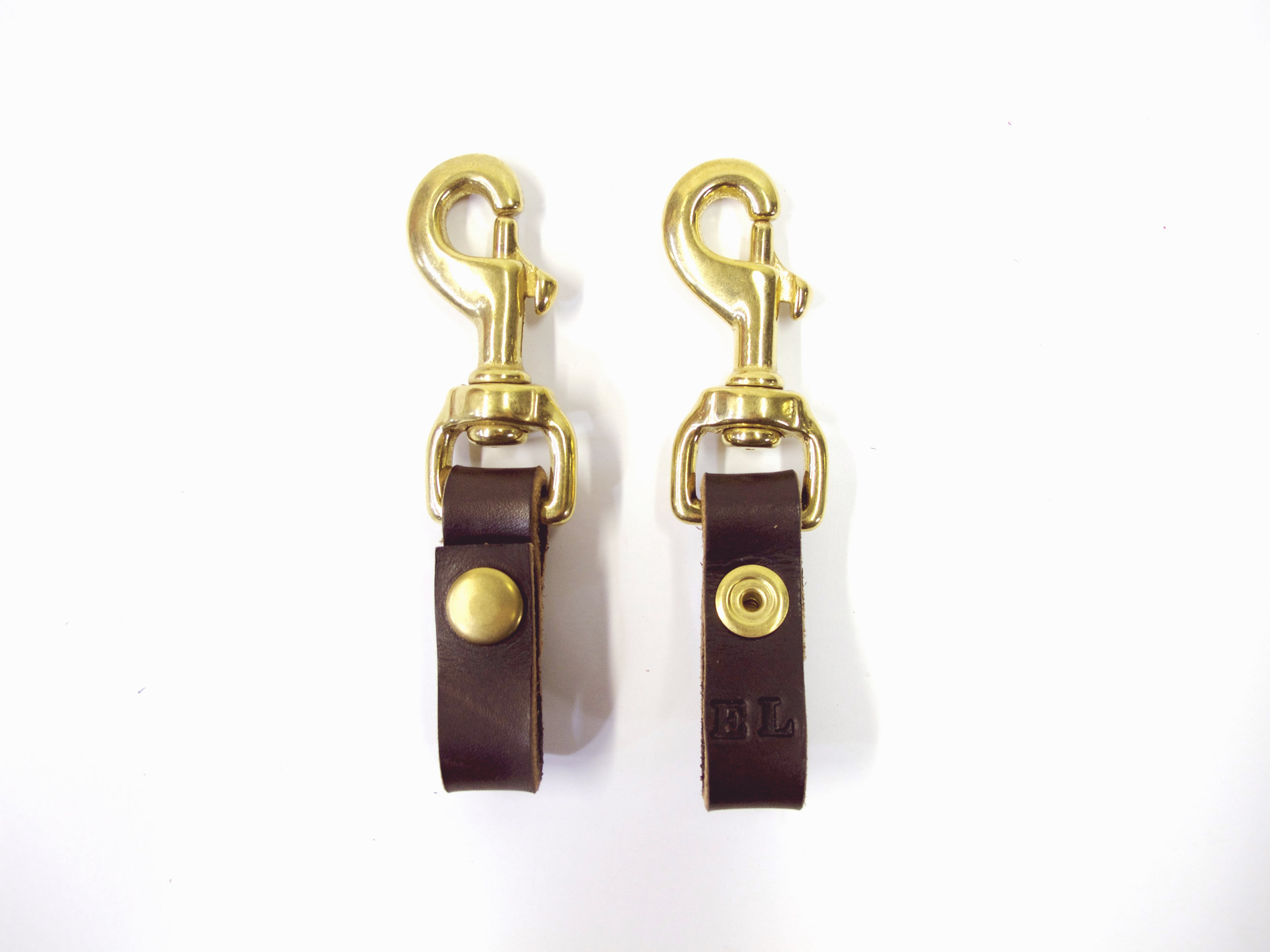 brown leather key holder.jpeg