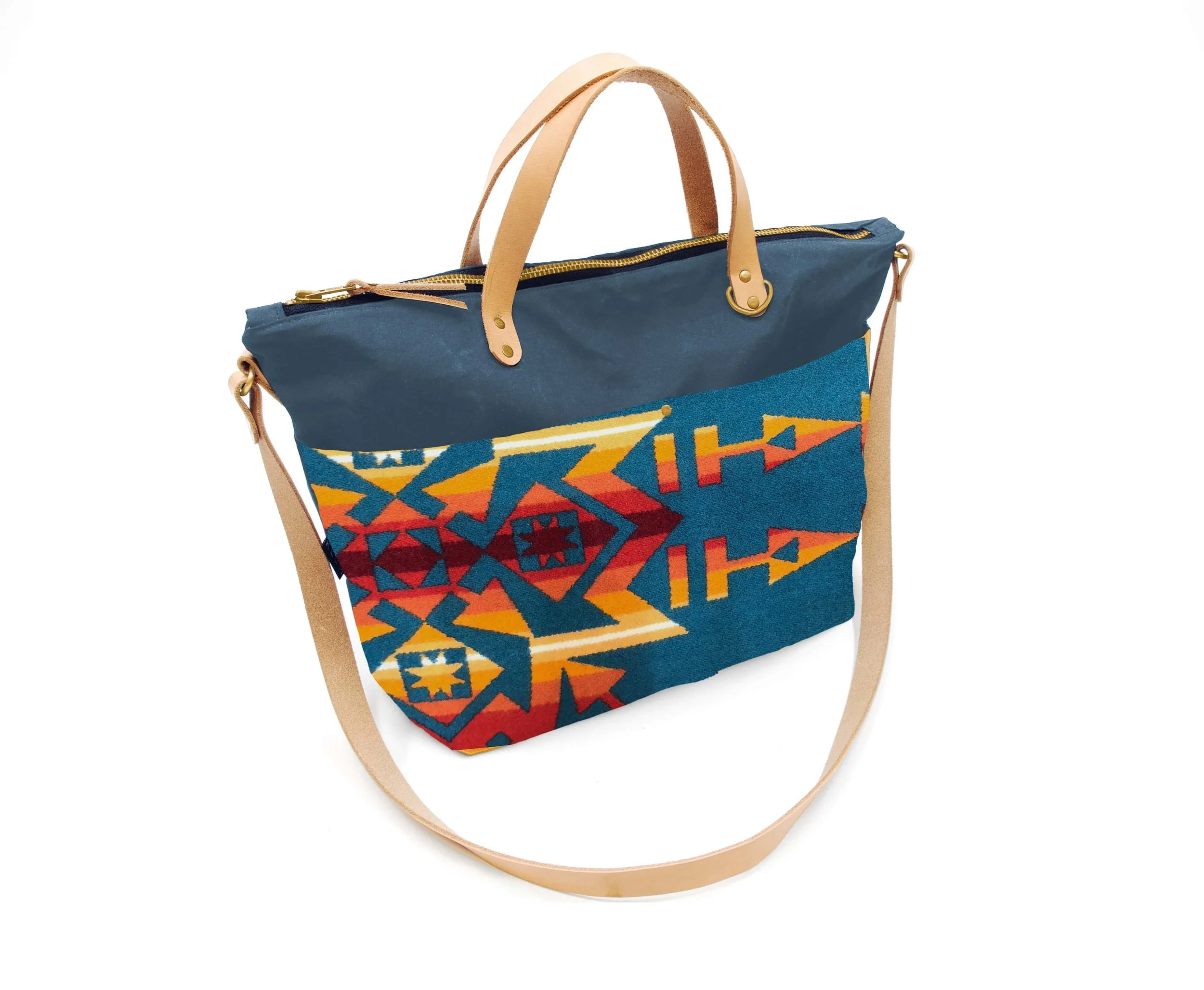 Fremont-Tote-13-min.jpg