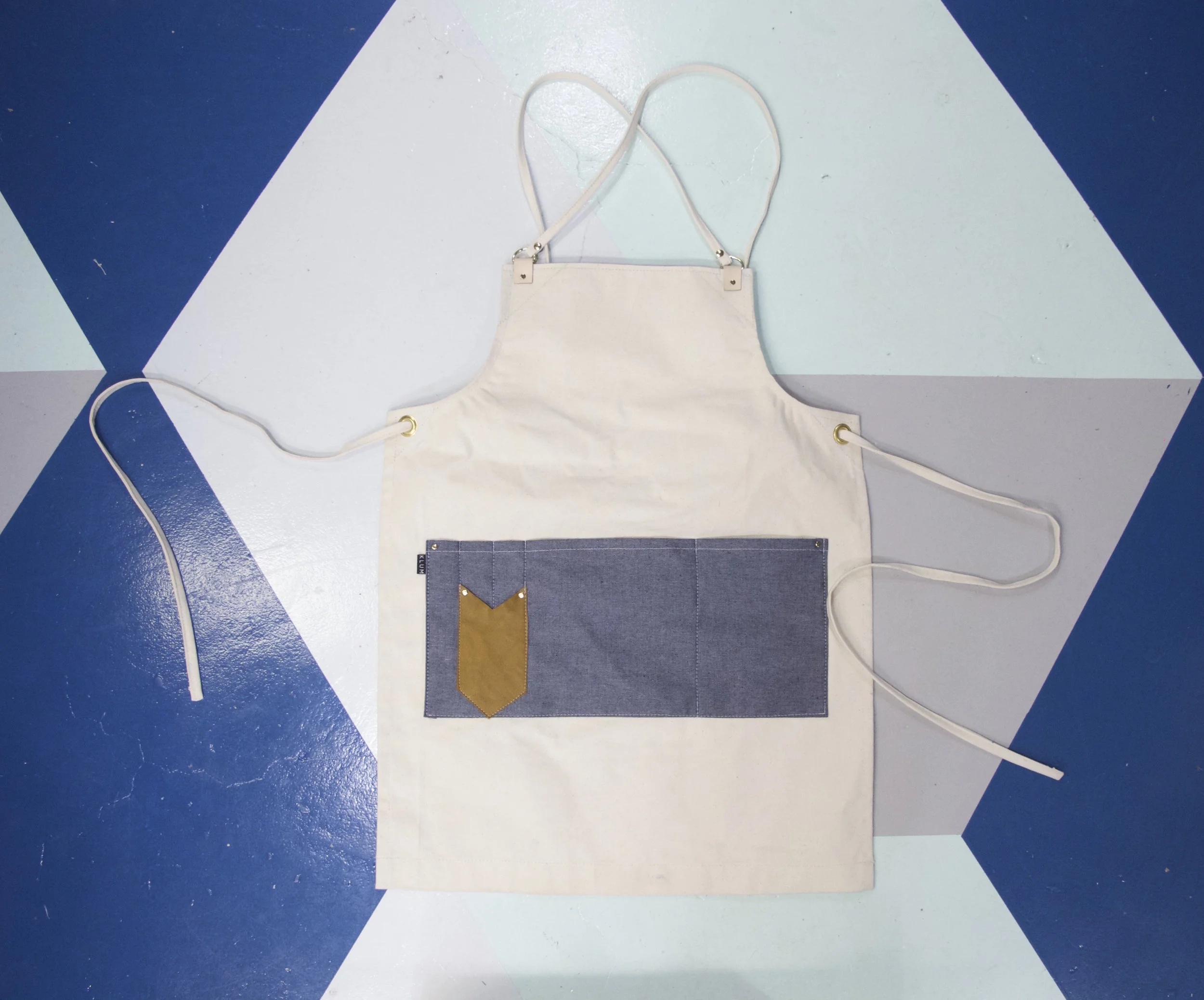 CANVAS-MAKERS-APRON-11.jpg