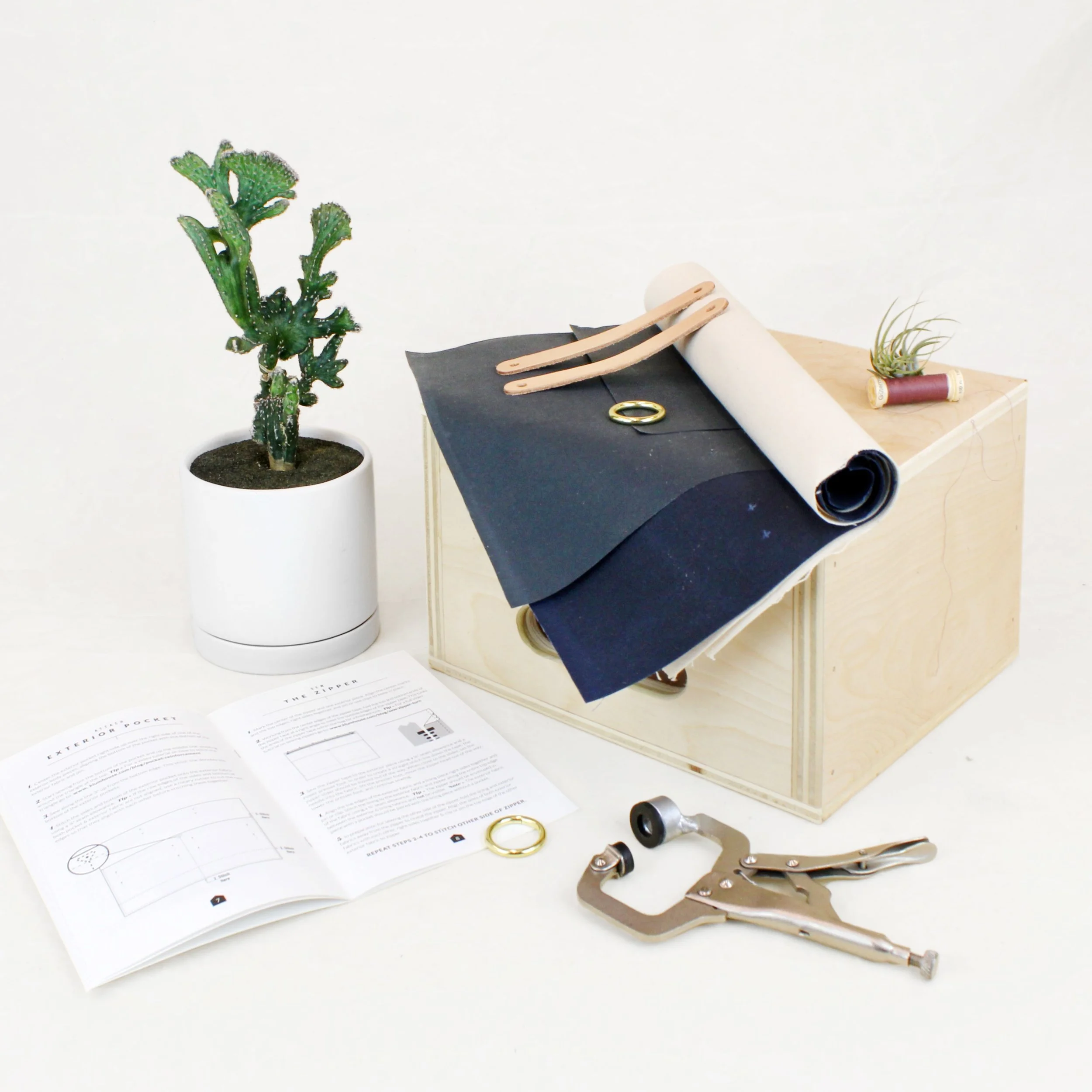 5. Fremont Maker Kit Display-min.jpg