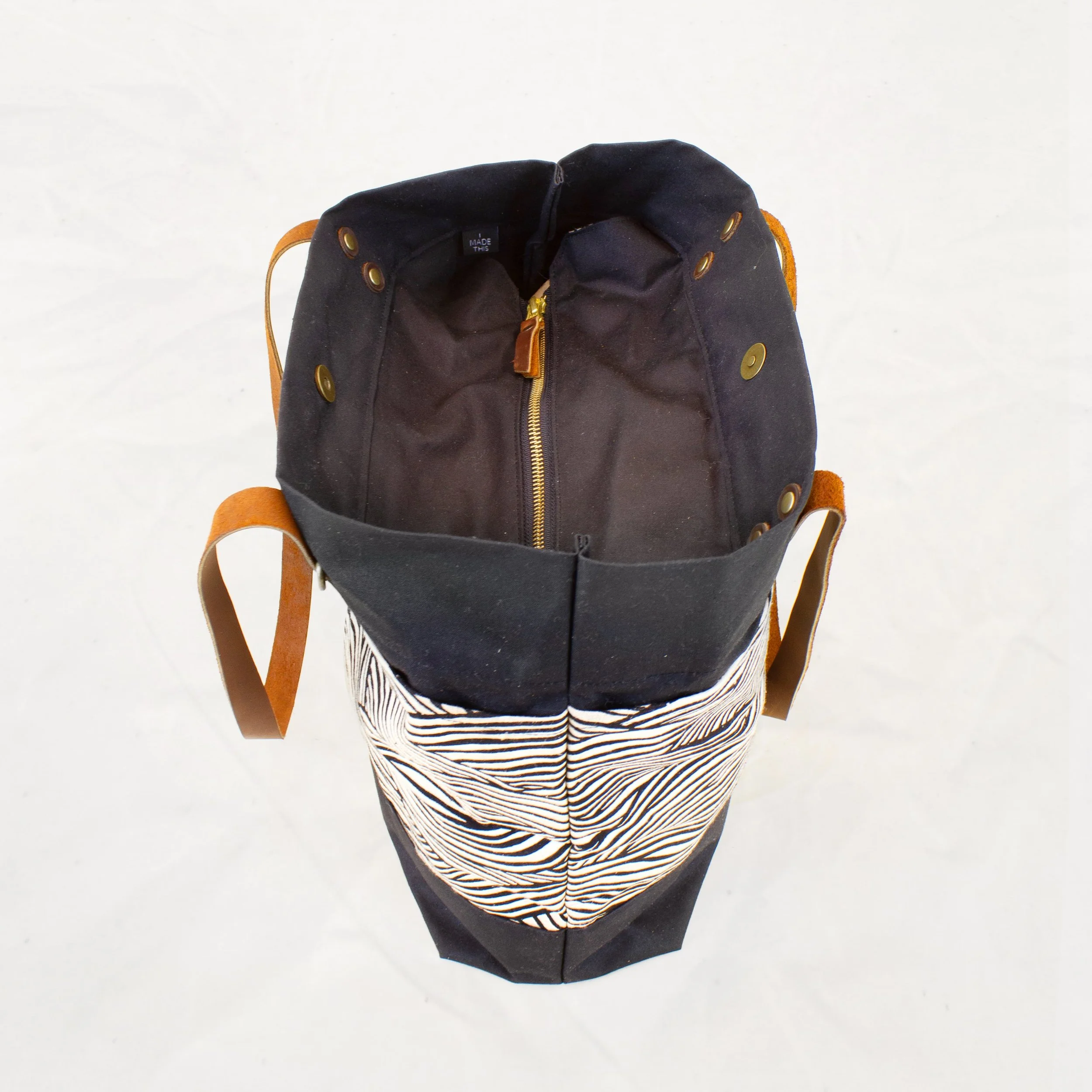 Figo Zipper-min.jpg