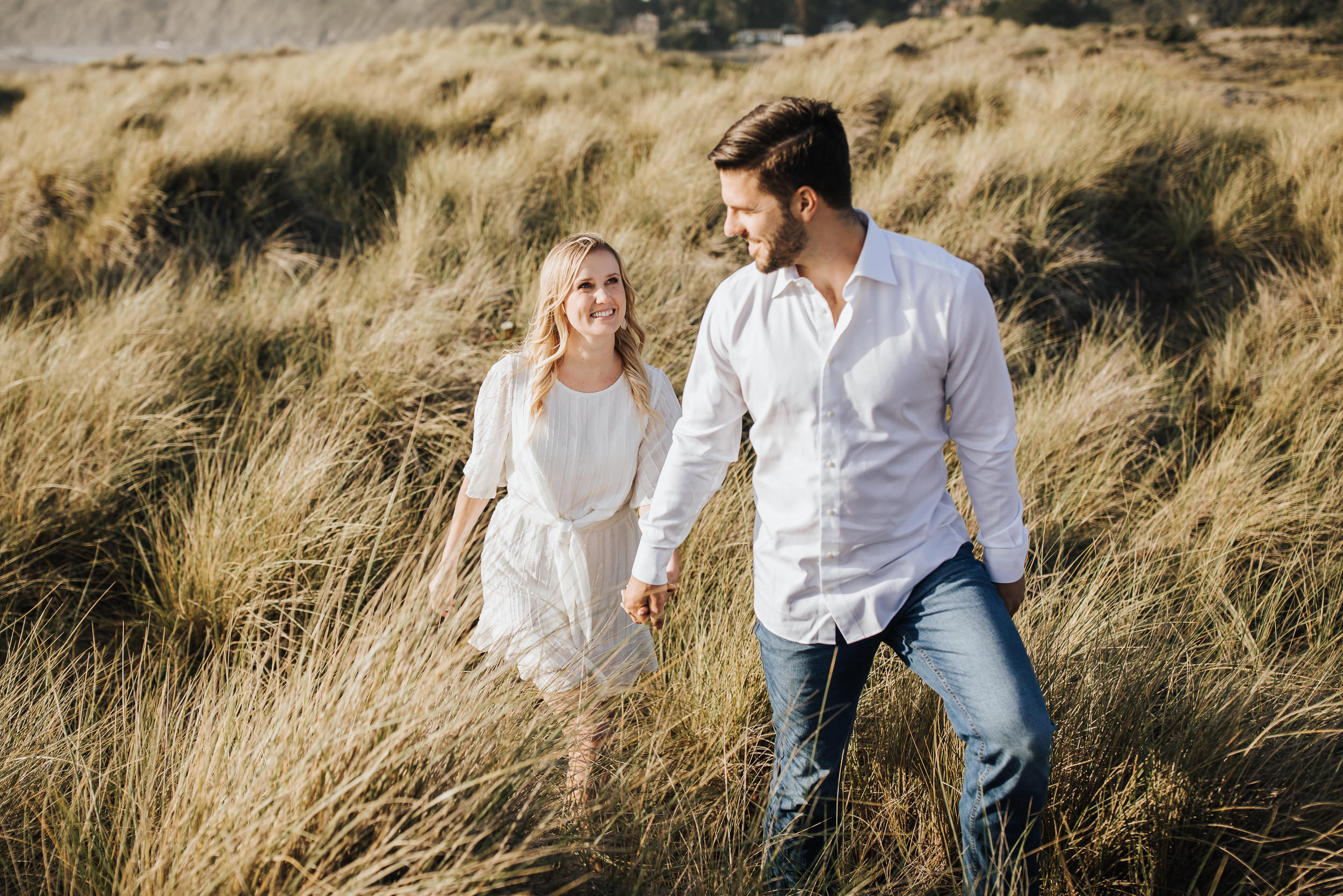 BeachEngagementShootKacieParker-24.jpg