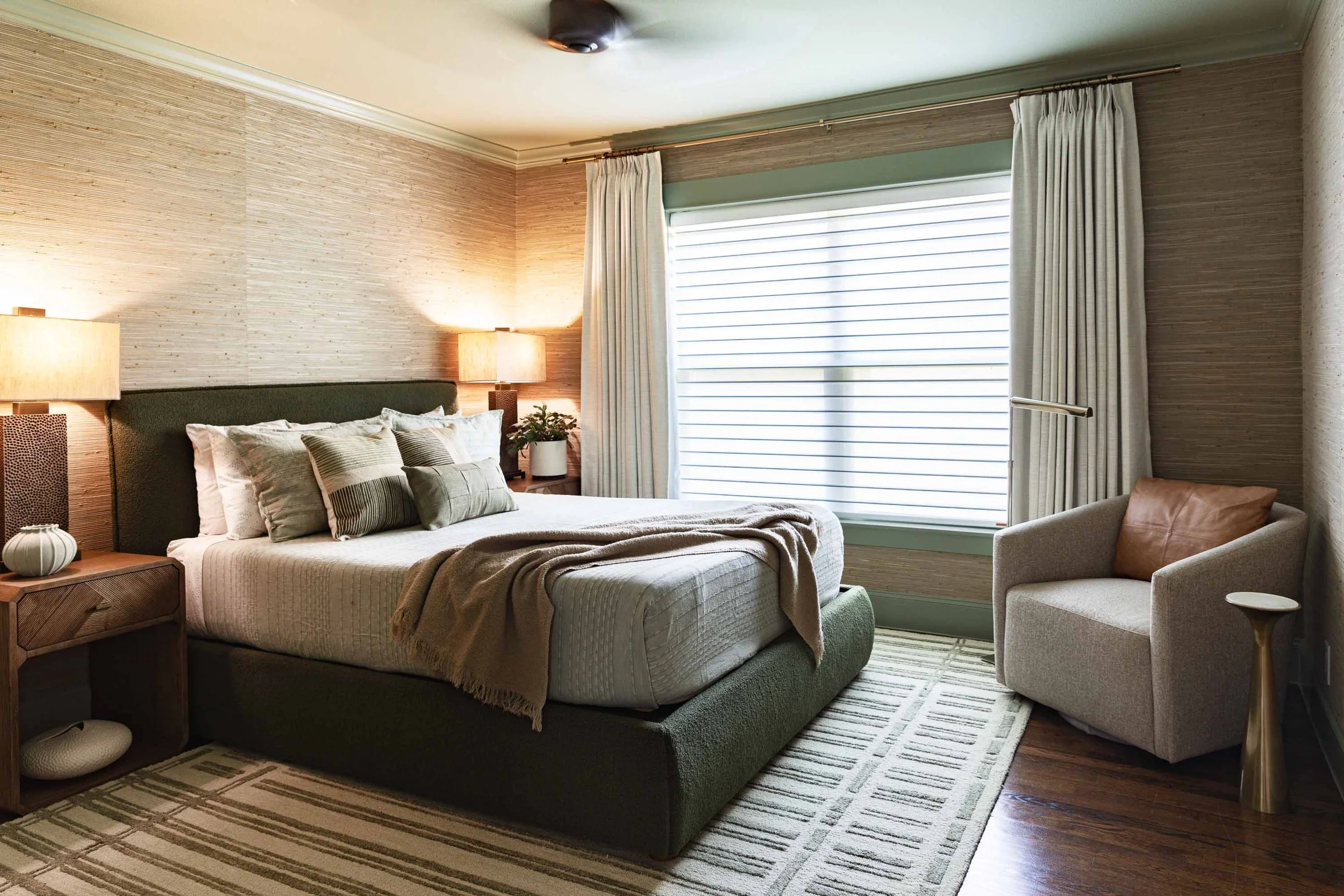 guest bedroom 3.jpg