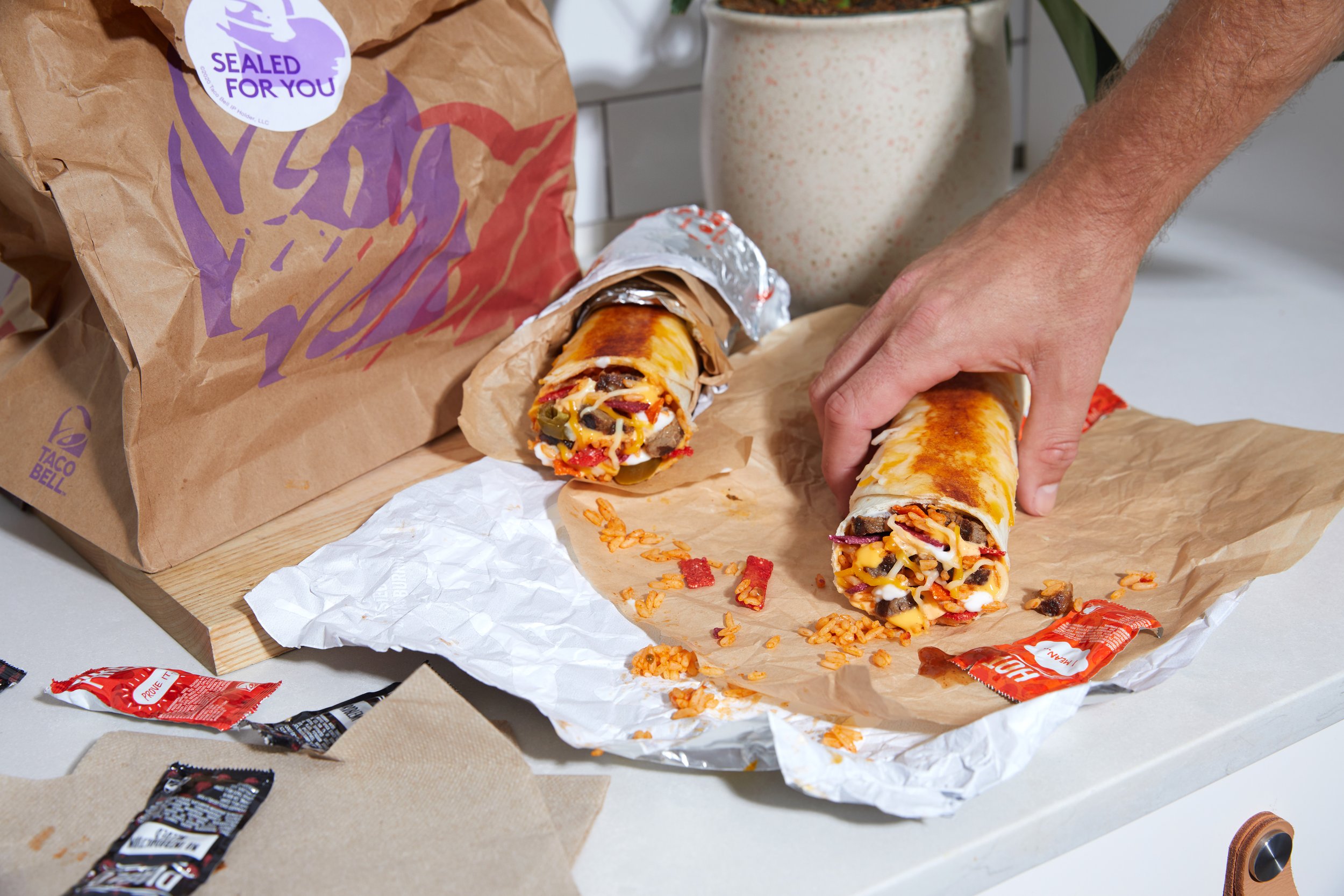 E7 Grilled Cheese Burrito_0664_cc.jpg