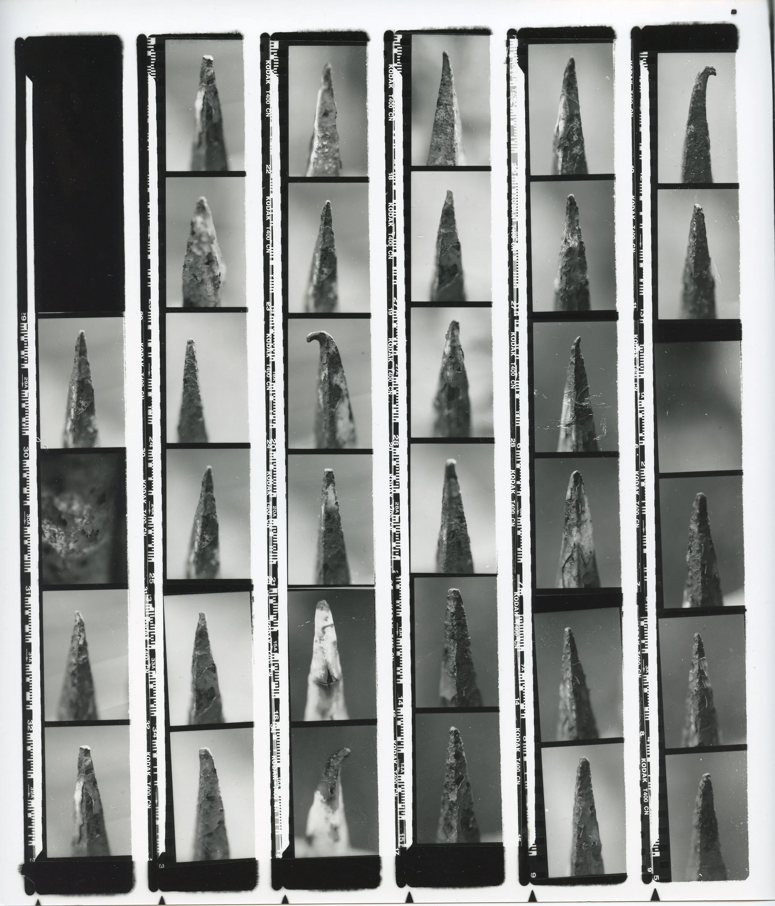 Museum States:Three bodies contact_Rhona Eve_Clews.jpg