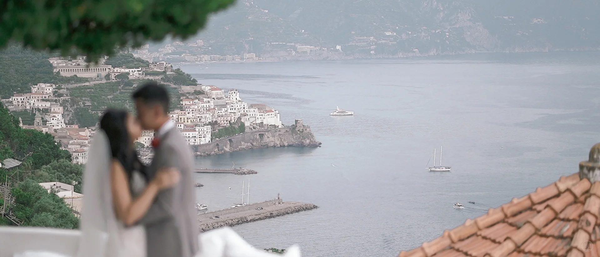 ⎨S + T⎬Wedding video in Amalfi - Le Nereidi | Trailer