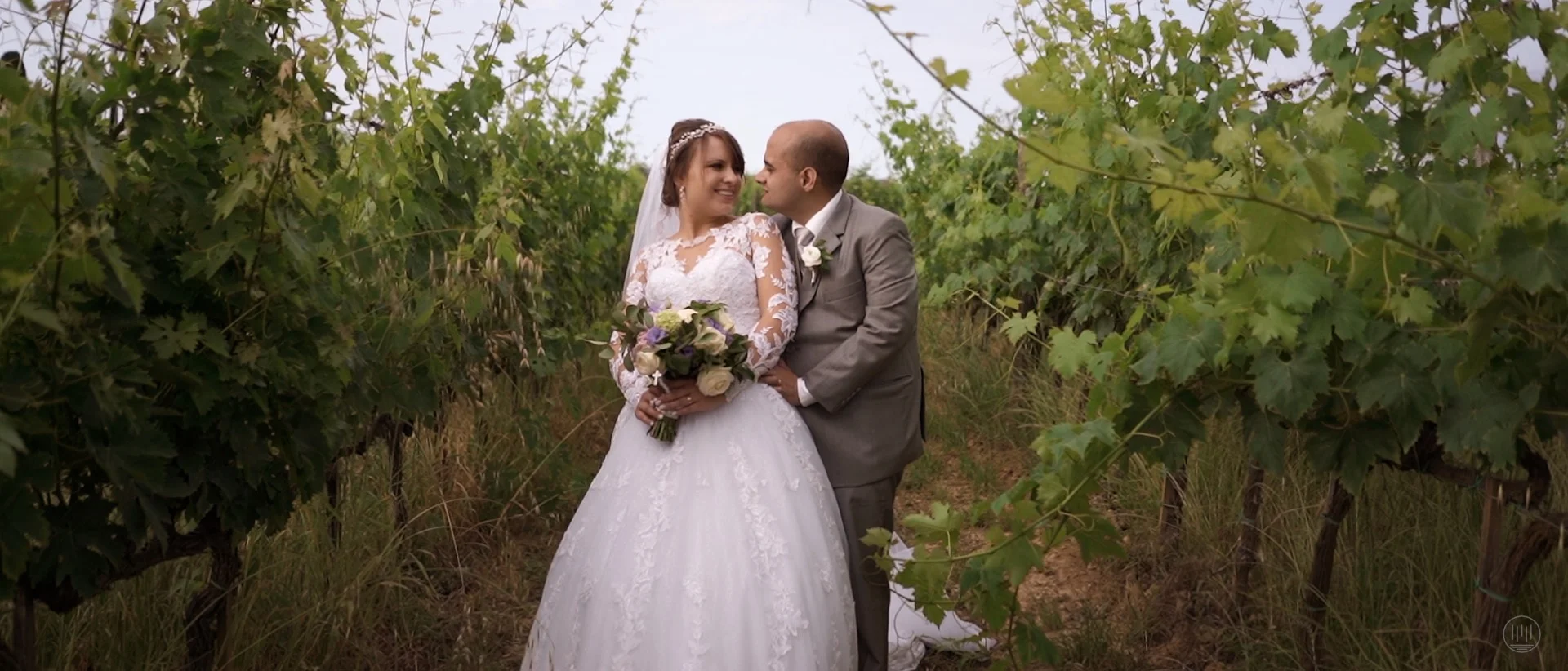 ⎨H + J⎬Wedding video at Podere Meraviglie - Tuscany | Teaser