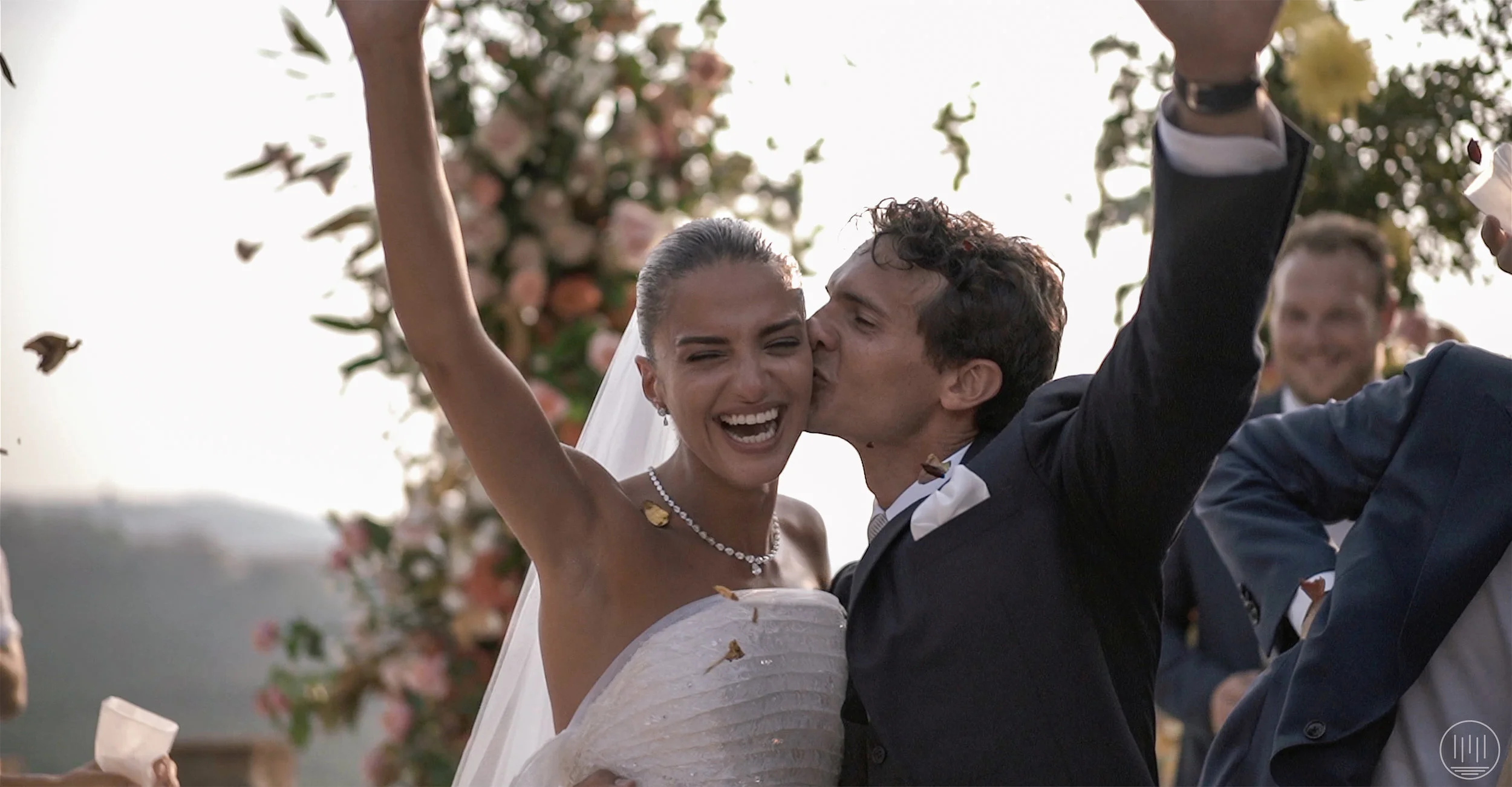 ⎨G + R⎬Wedding video at Castello Segalari | Tuscany