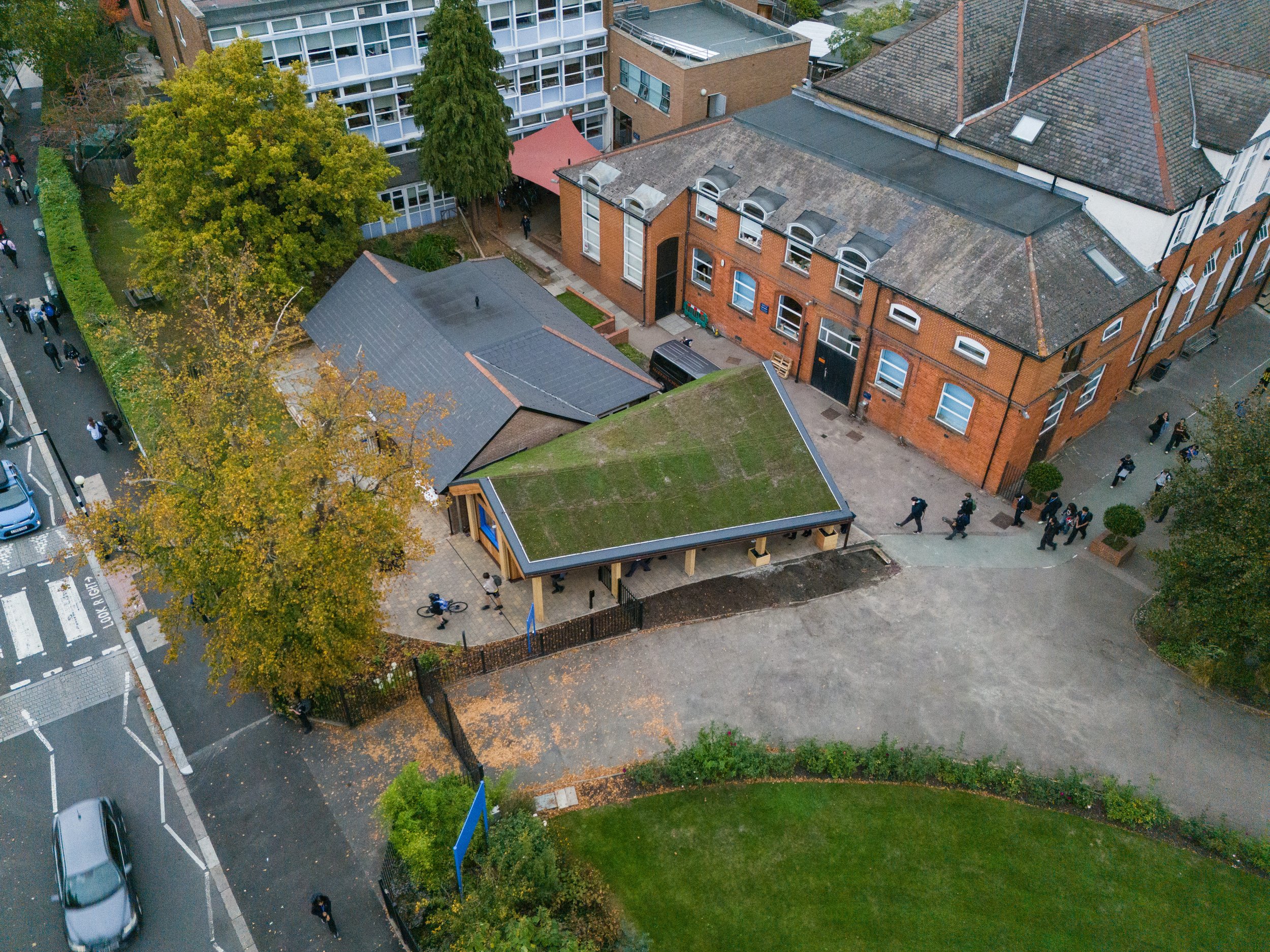 School Entrance Pavilion - Build Process Video