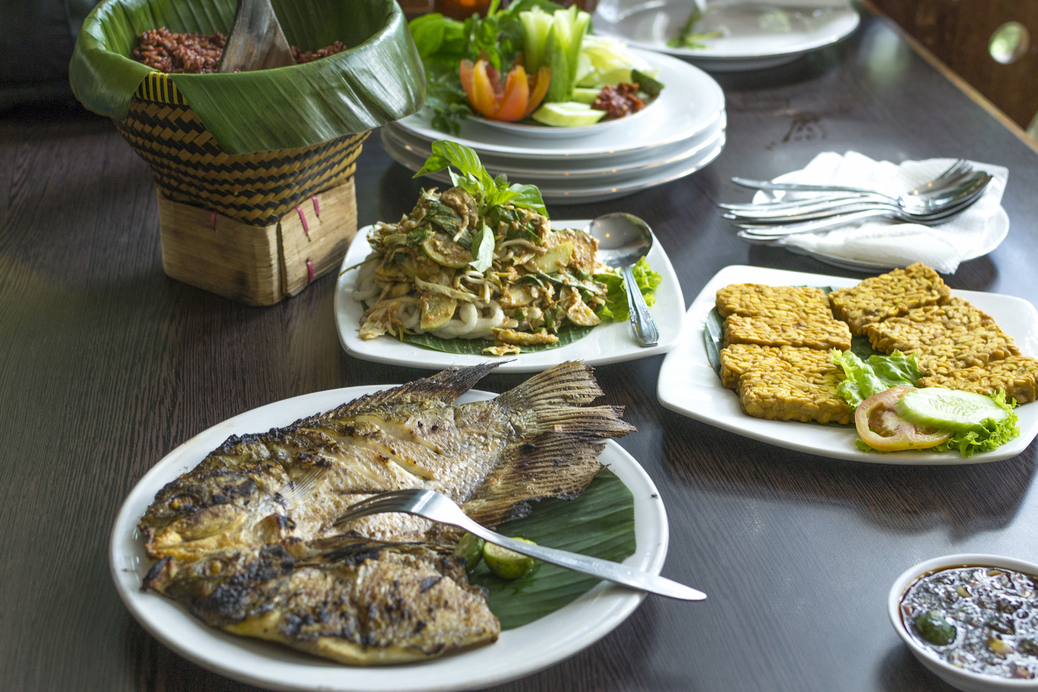 Lunch at a Sundanese restaurant.jpg