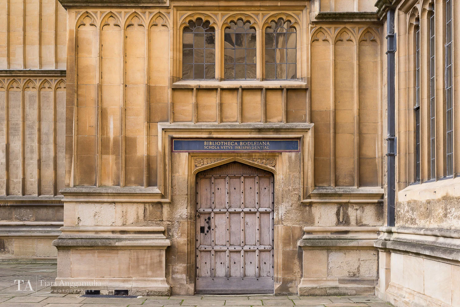 The courtyard of Bodleian Library.