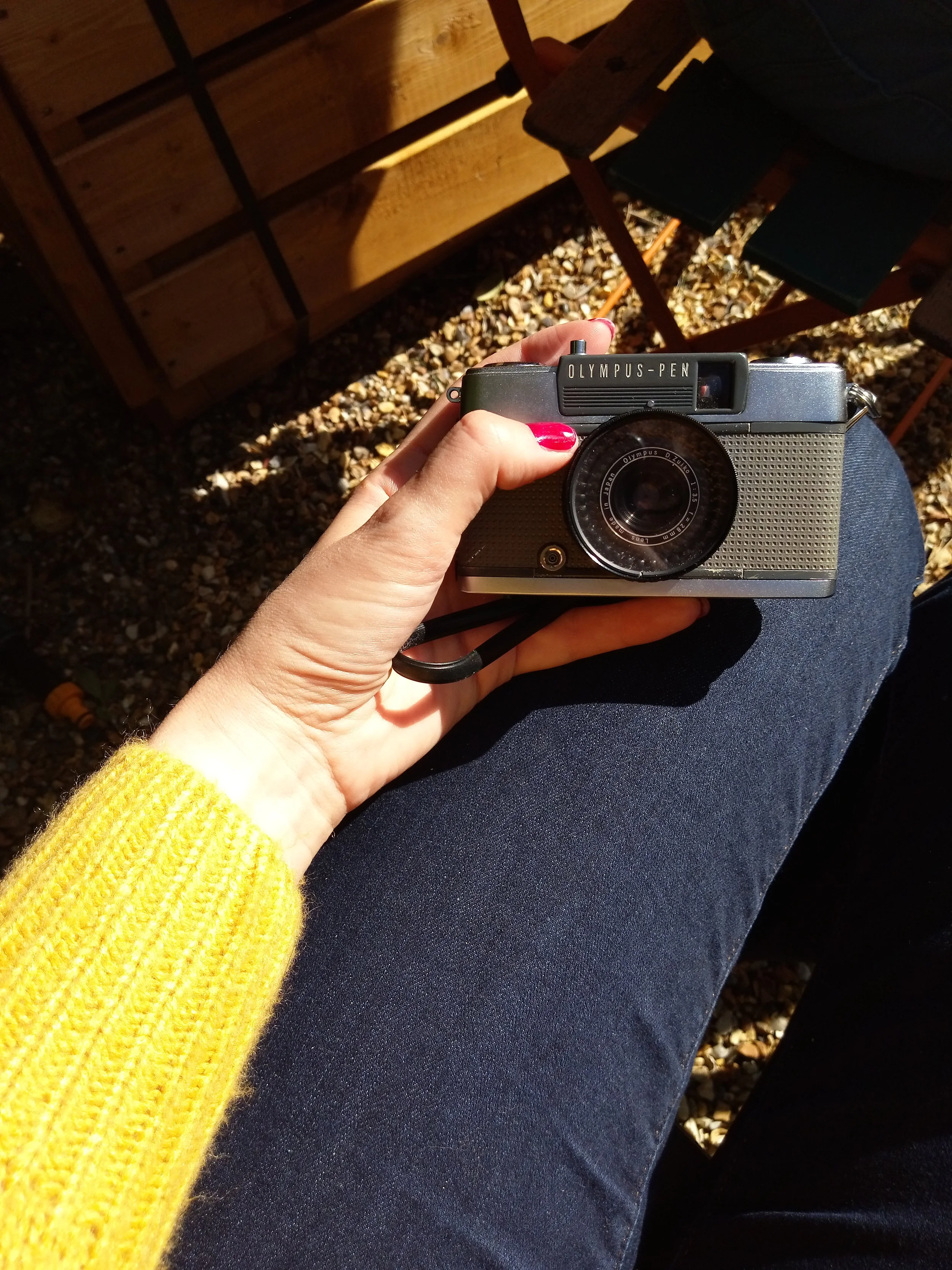 My lovely camera, now lost.