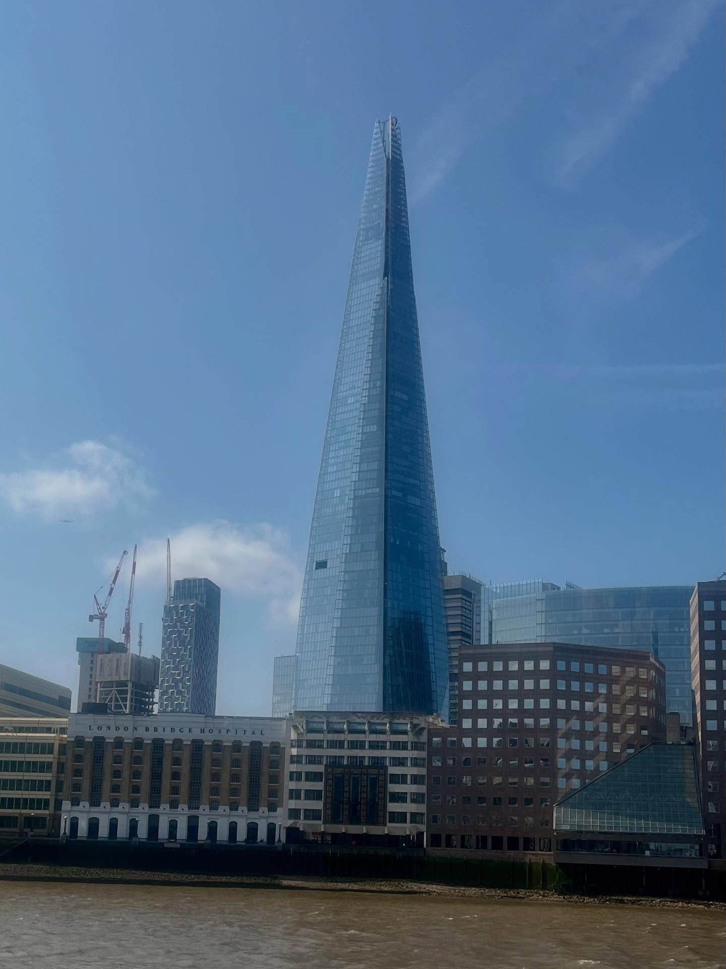 Swapped Wimbledon Common for the City today! A great day out as one of the @challengecentralcc walk leaders for @lloydsbankinggroup City Walks in aid of @crisis_uk. 

12 miles of stunning scenery - the Thames, the Docks, Victoria Park, Regents Canal,