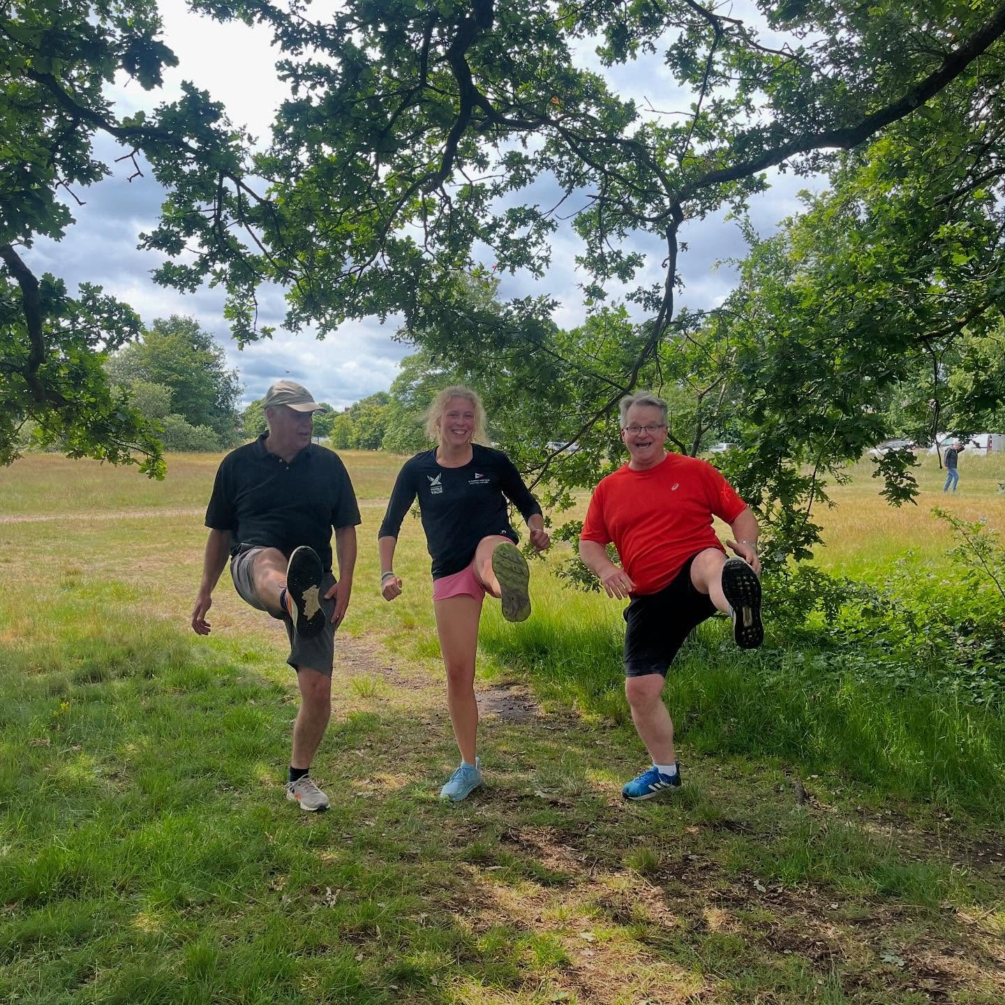Last week I talked about how outdoor fitness is a great way to meet new people, but it&rsquo;s also the perfect excuse to drag your family or best mate along for a workout! 

Whether it&rsquo;s classes or small PT groups like this one, sweating it ou