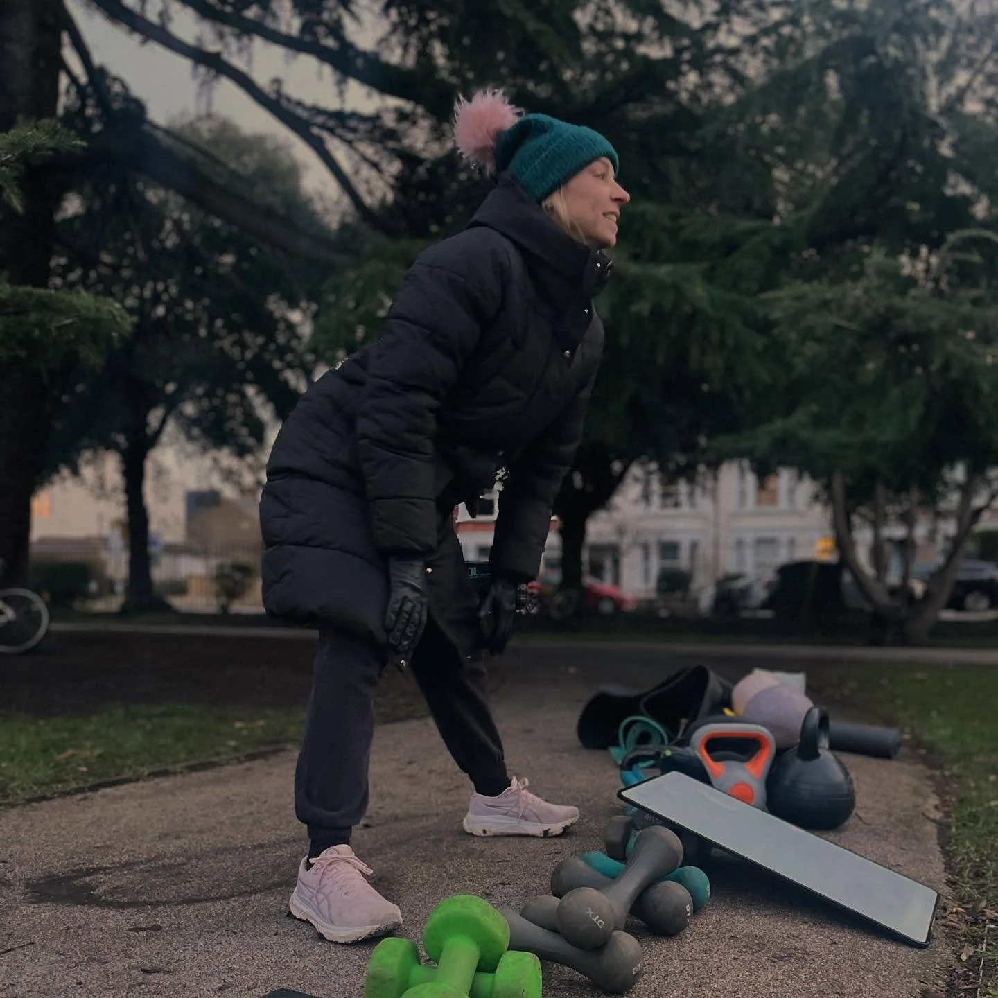 Kate @dorwardkate_pt_nutrition has been running our Fit in the Park classes in South Park Gardens, Wimbledon for over 16 years!

During that time, she&rsquo;s worked with people of all ages and abilities, from super fit athletes to clients managing i