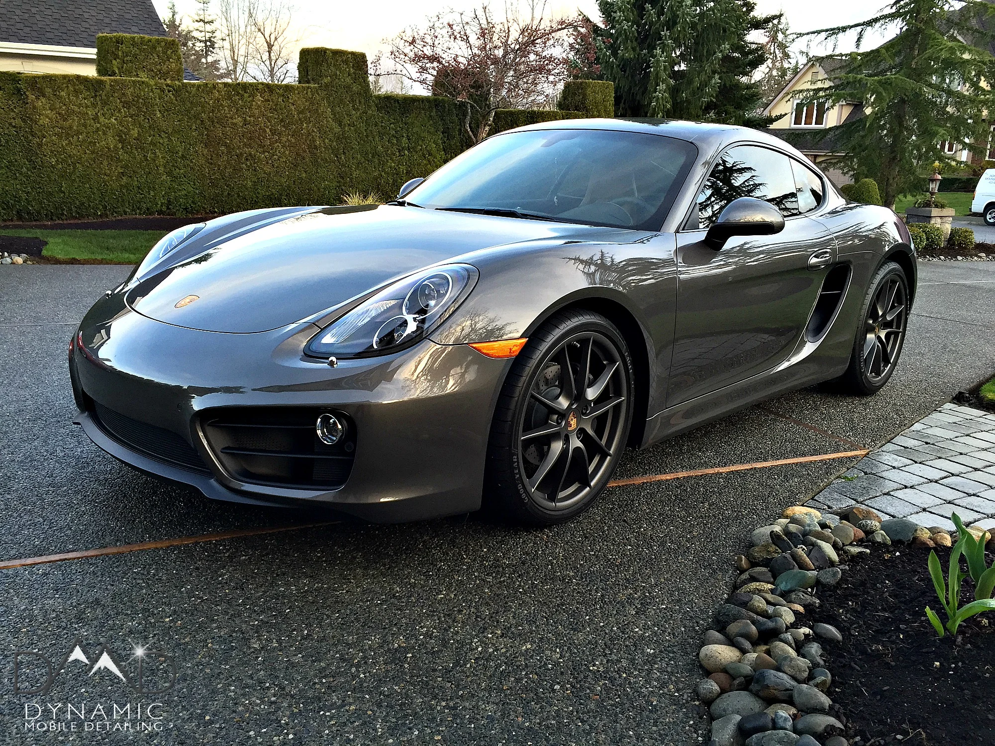 Porsche Cayman-6.jpg