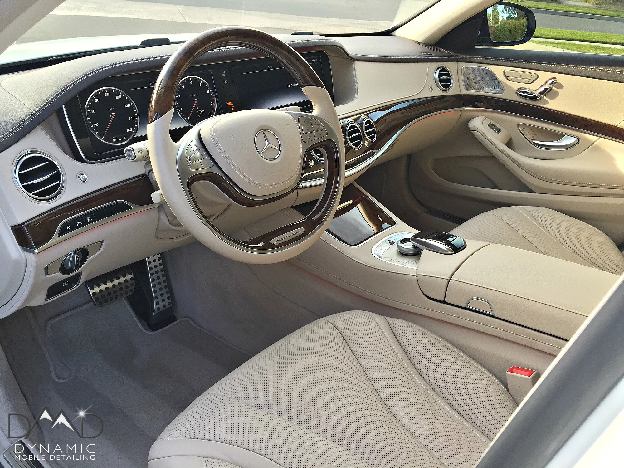White Merc-3.jpg