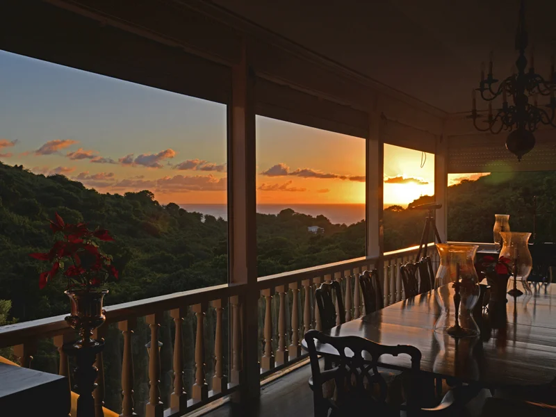 DINING GALLERY SUNSET