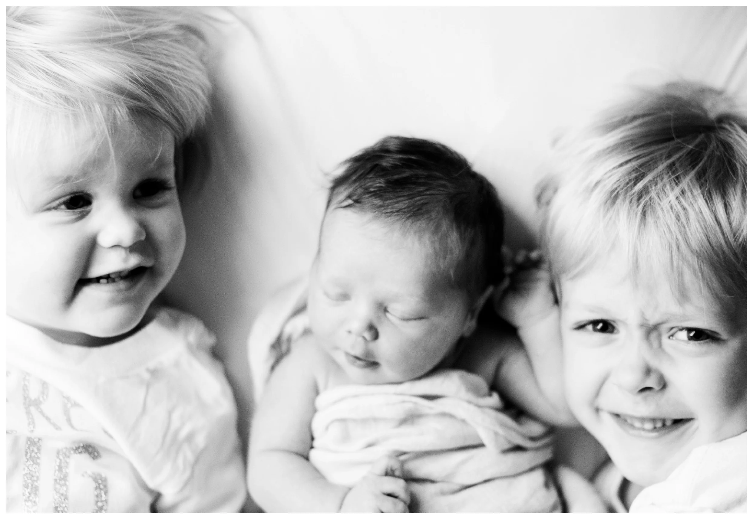 Getting a shot of all three together was a challenge. I think this one came out pretty cute! ;) 