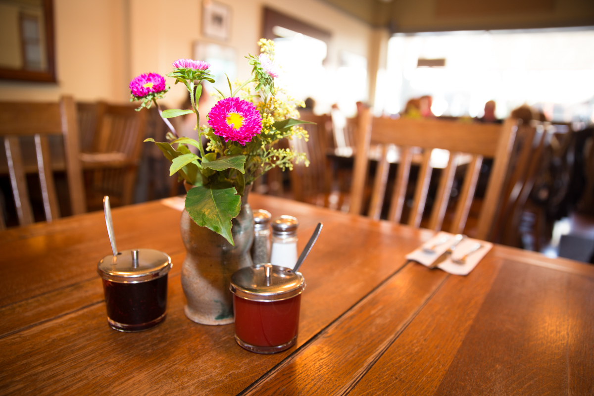 15.03.01_Crescent Cafe_small-3.jpg